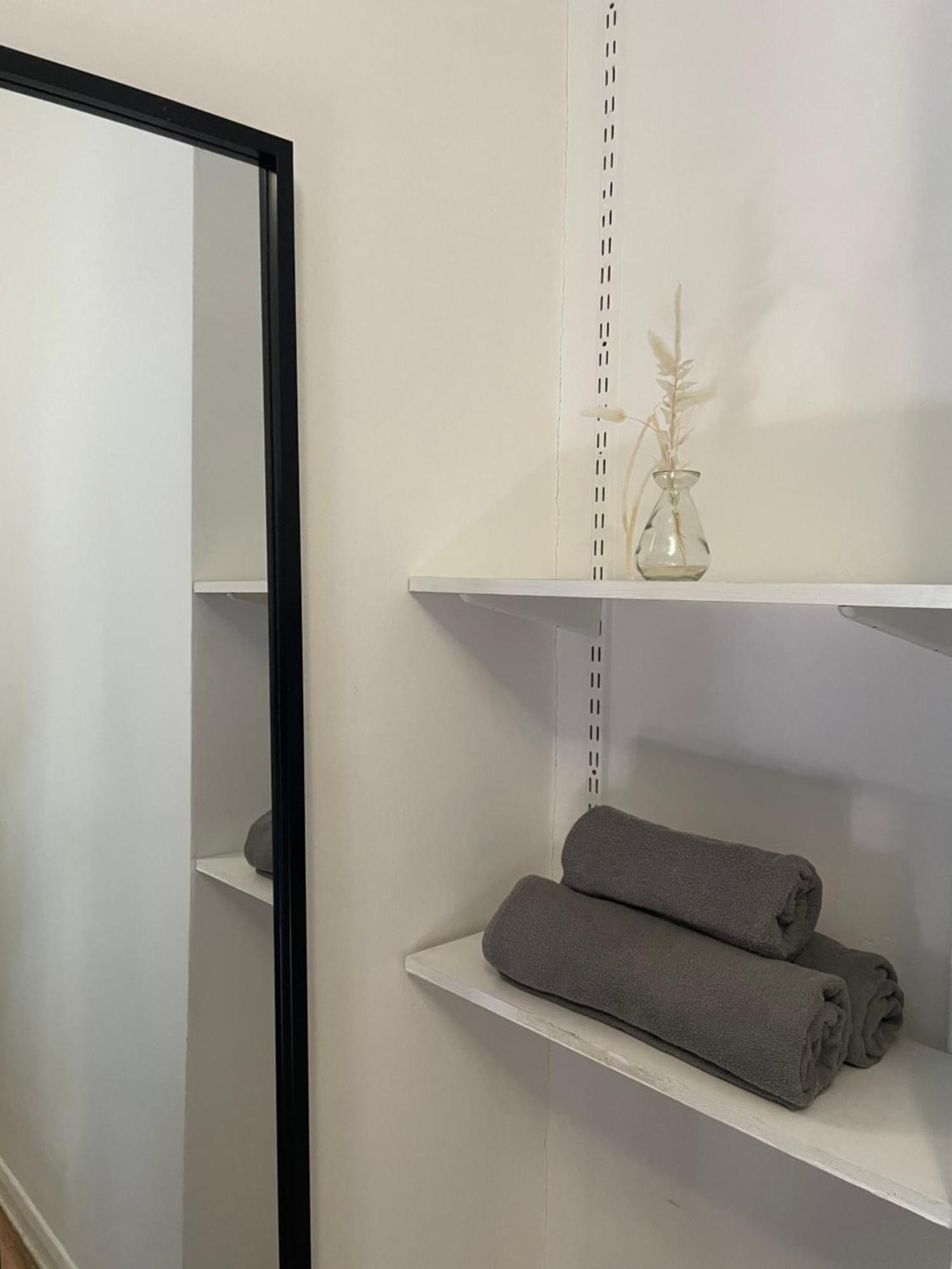 Contemporary Private Near Central Privat overnatting London