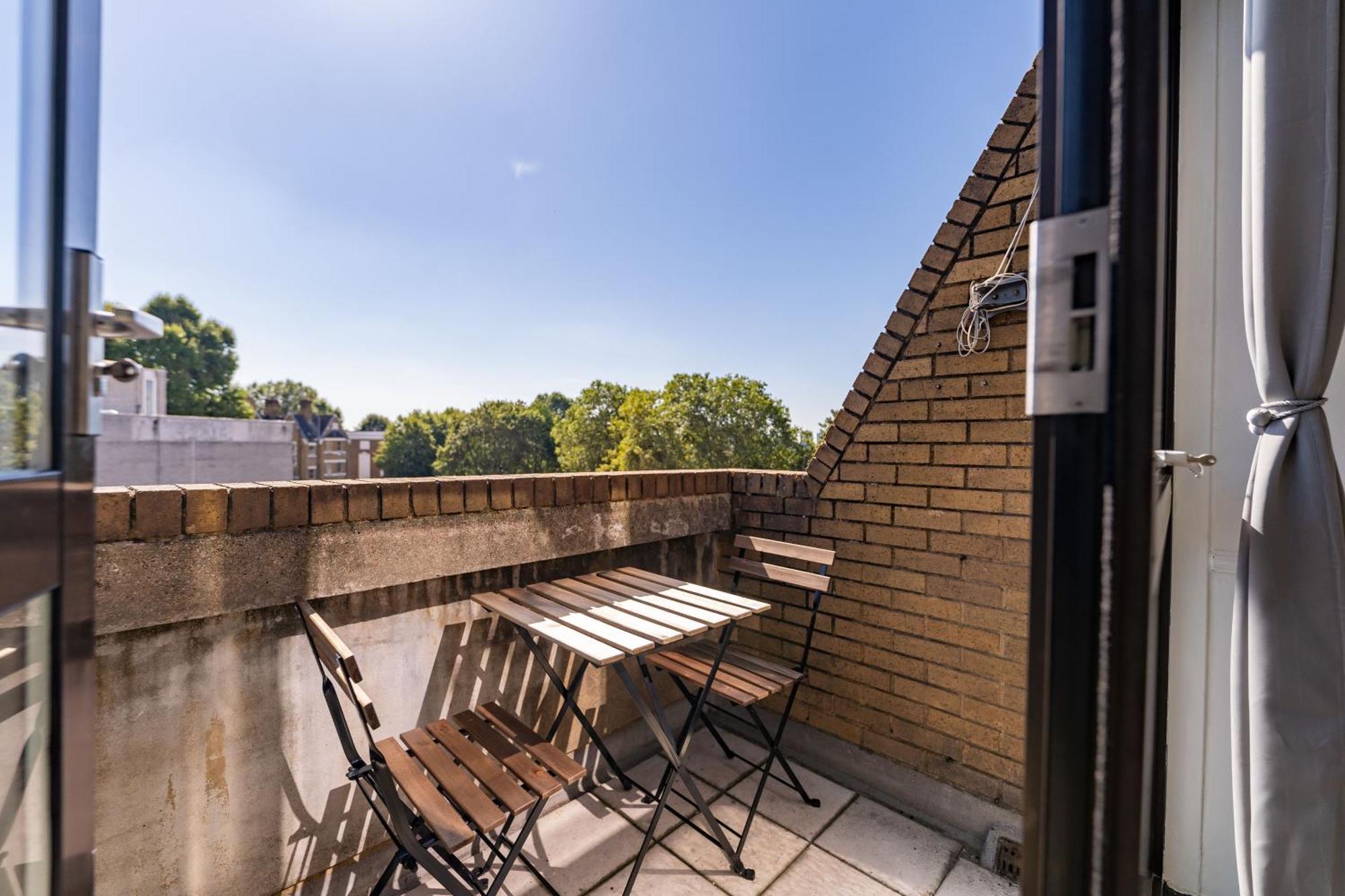 Luxury 3 Bedroom Flat With Balcony In Westbourne Park Leilighet