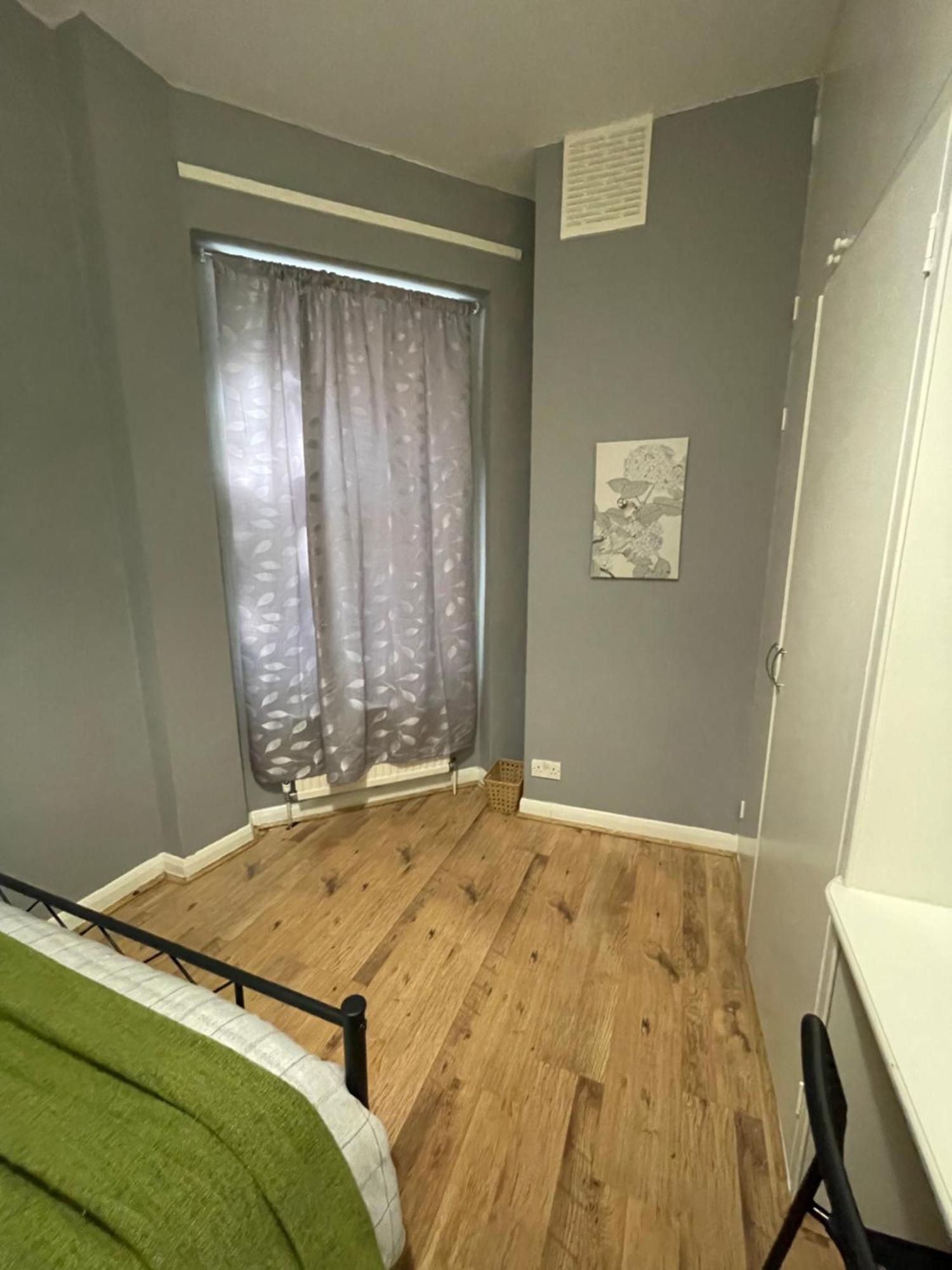 Contemporary Private Near Central Privat overnatting London