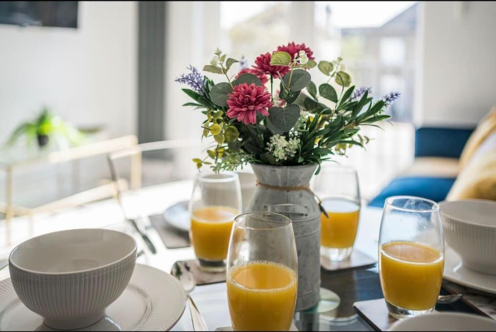 Leilighet Smart Living Sophisticated Style - Photo Id Required *