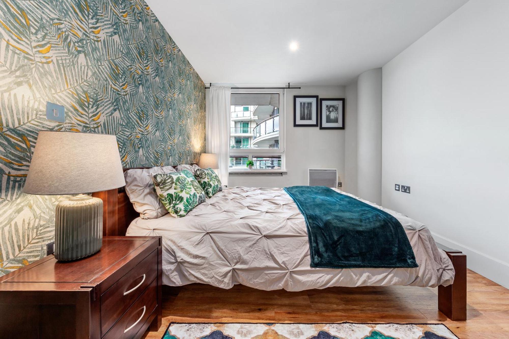 Vauxhall Large 2bedroom With Amazing River View Panoramic Balcony Leilighet