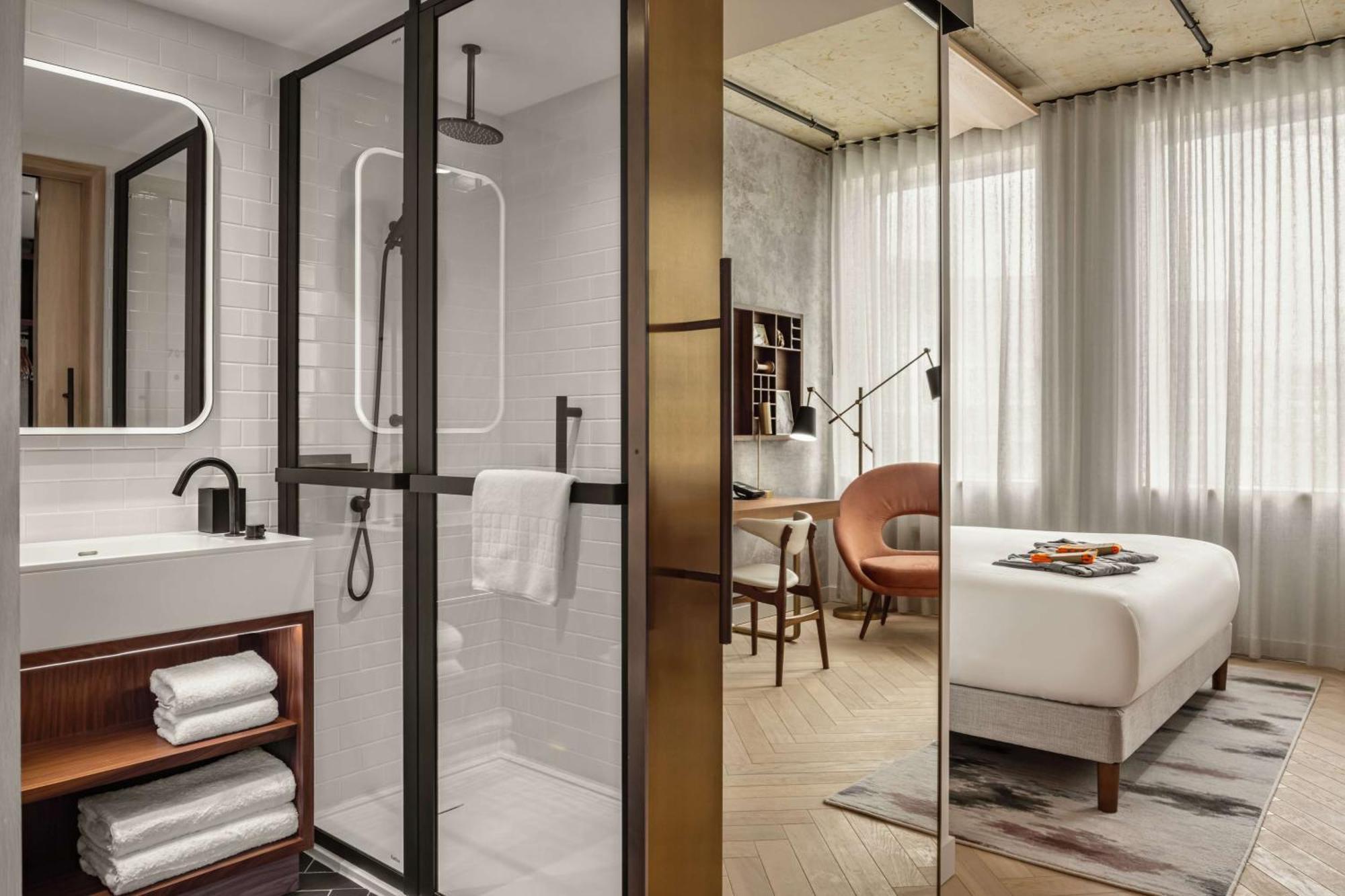 Hotell Canopy By Hilton 4*