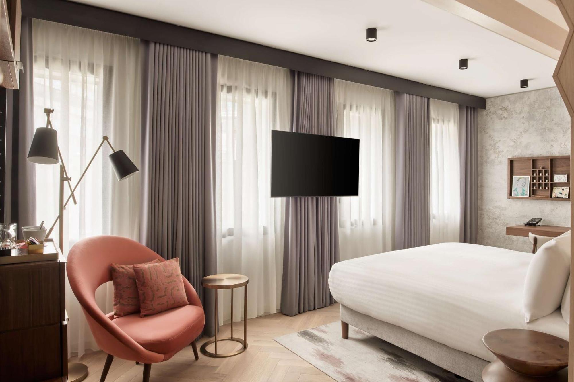 Canopy By Hilton Hotell London