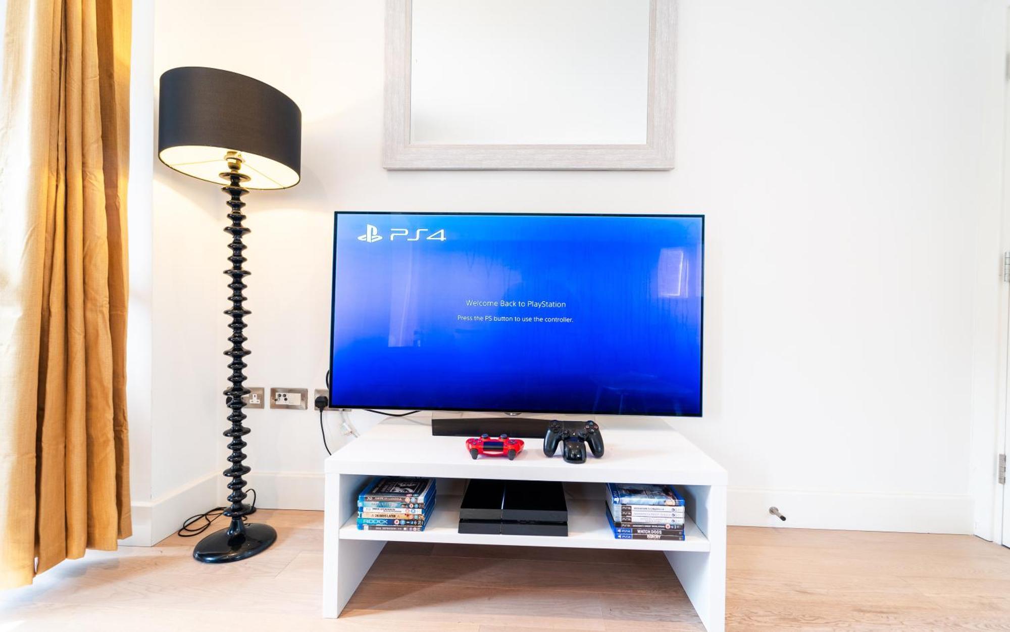 Luxury Greenwich 2bed 2bath - Sleep 6 Guest- 1 Min From Station - Close To Greenwich Maritime- Playstation Provided London