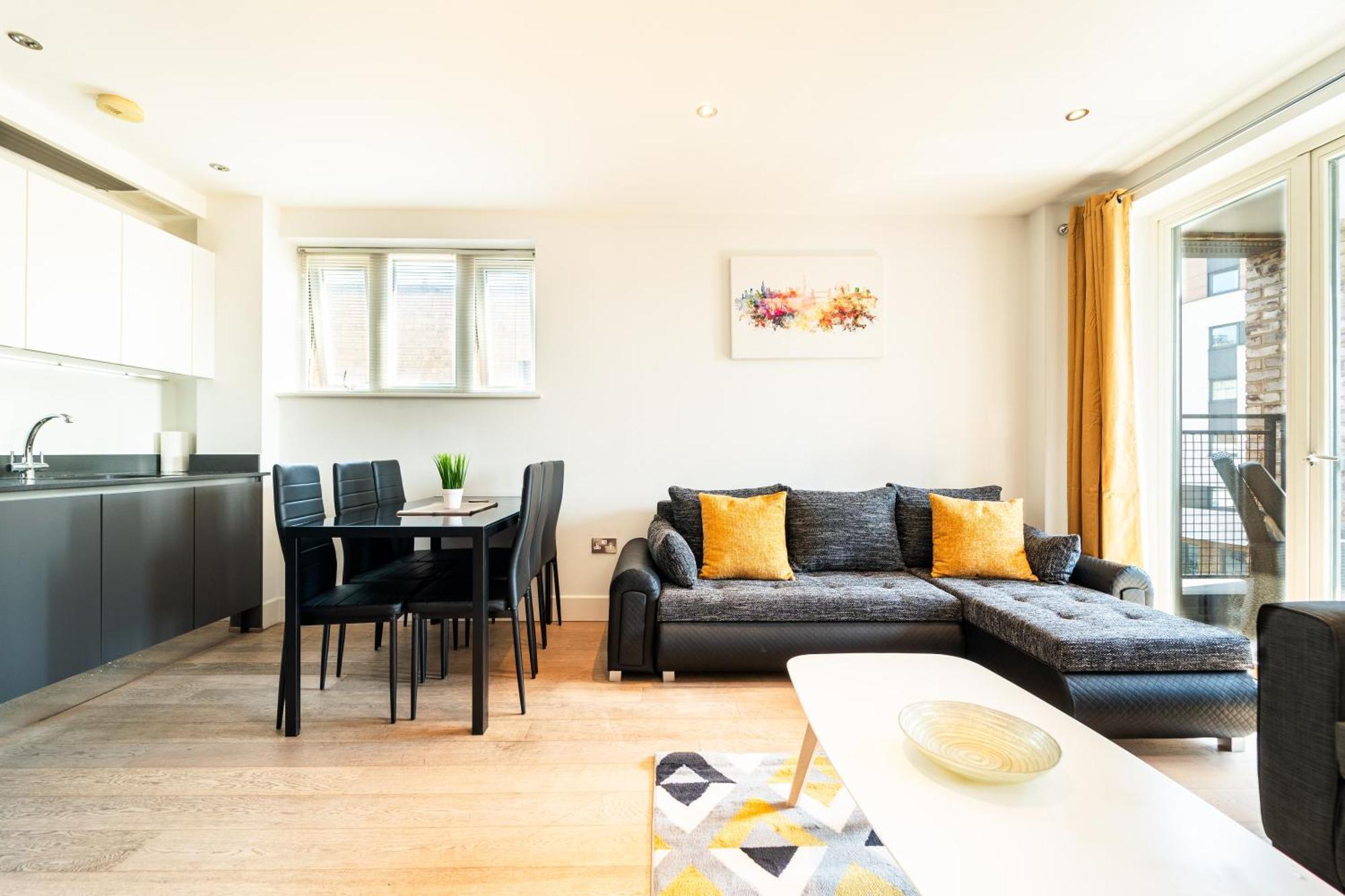 Luxury Greenwich 2bed 2bath - Sleep 6 Guest- 1 Min From Station - Close To Greenwich Maritime- Playstation Provided London