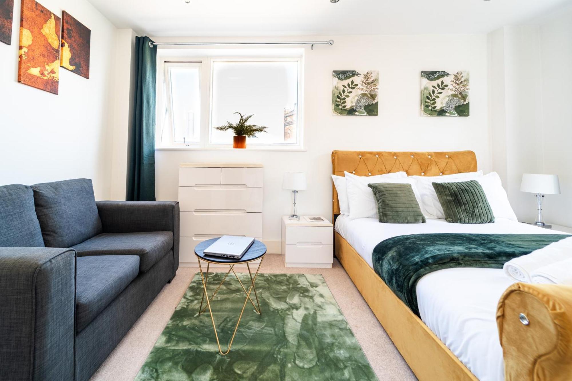 Apartment Luxury Greenwich 2bed 2bath - Sleep 6 Guest- 1 Min From Station - Close To Greenwich Maritime- Playstation Provided London