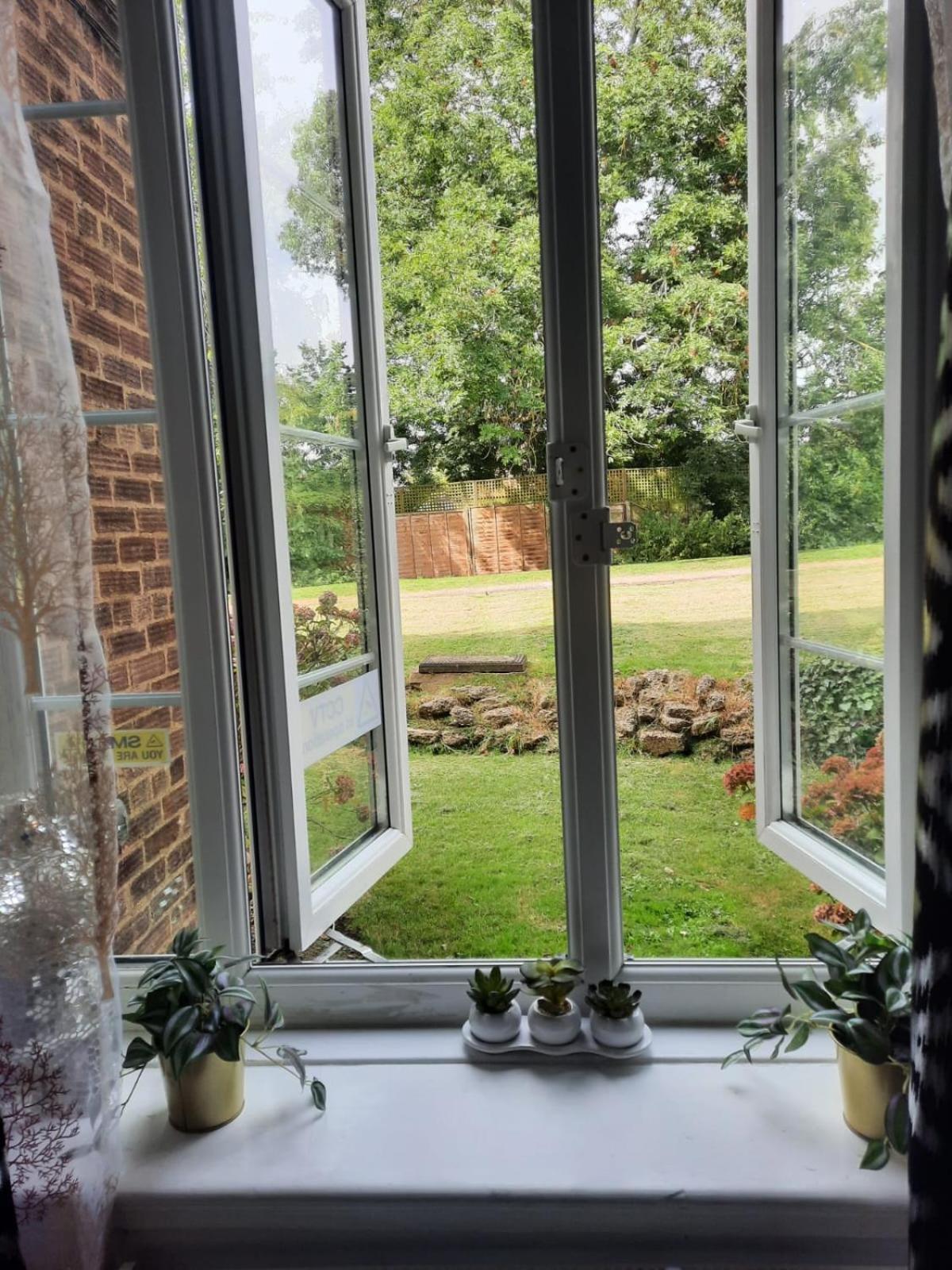 Lili -lovely 2 Studio In Wembley Stadium Appartement Londen