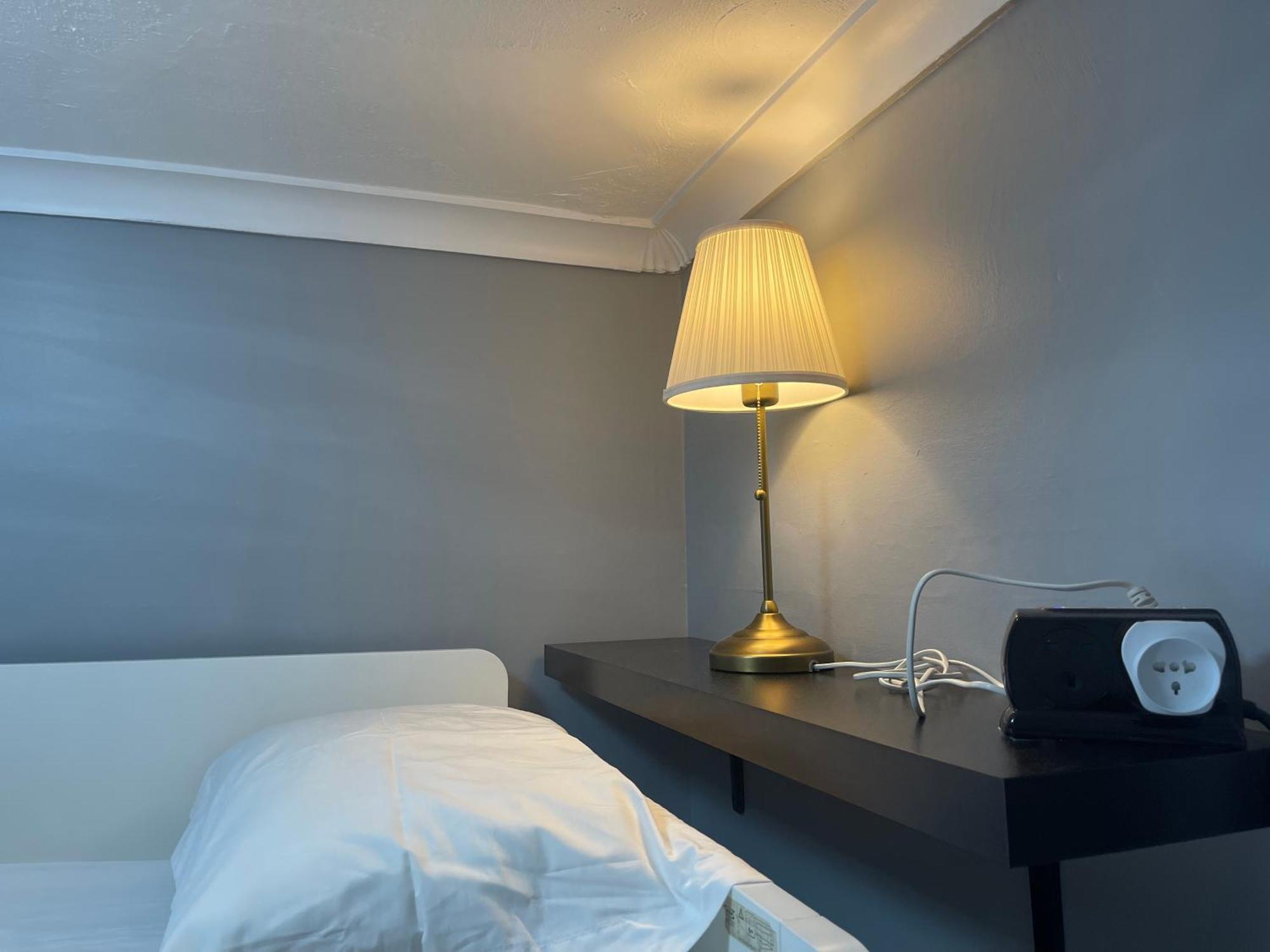 Walpole House Homestay London