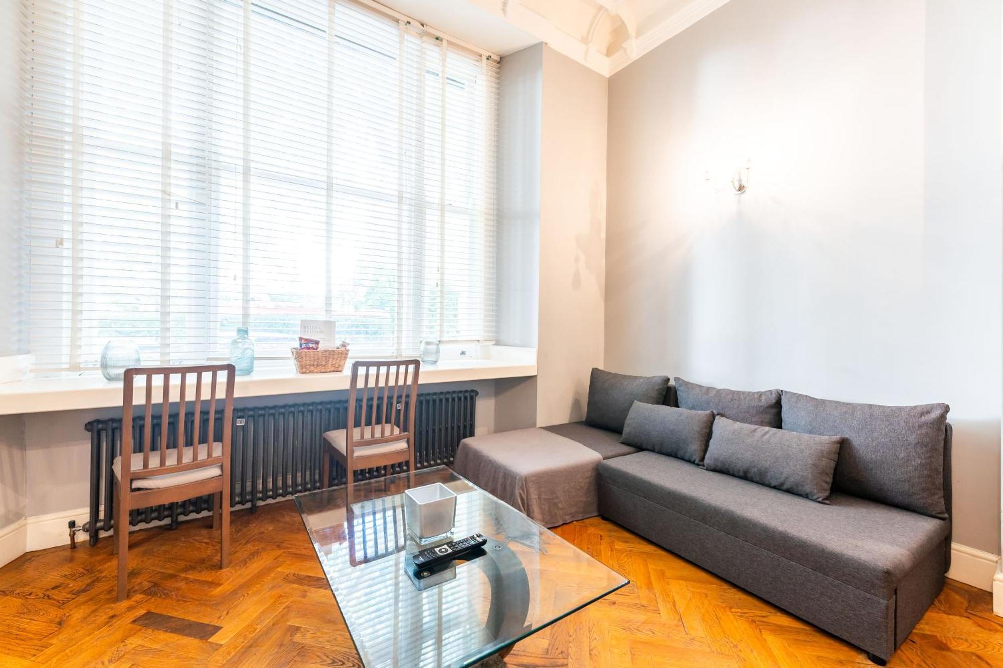 Luxury One Bedroom Flat In Westbourne Terrace * London