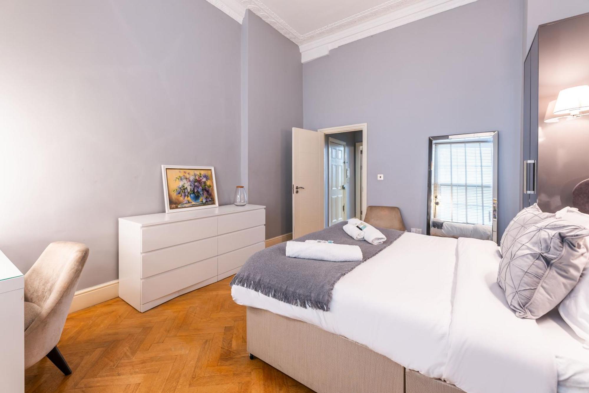 Luxury One Bedroom Flat In Westbourne Terrace Apartment