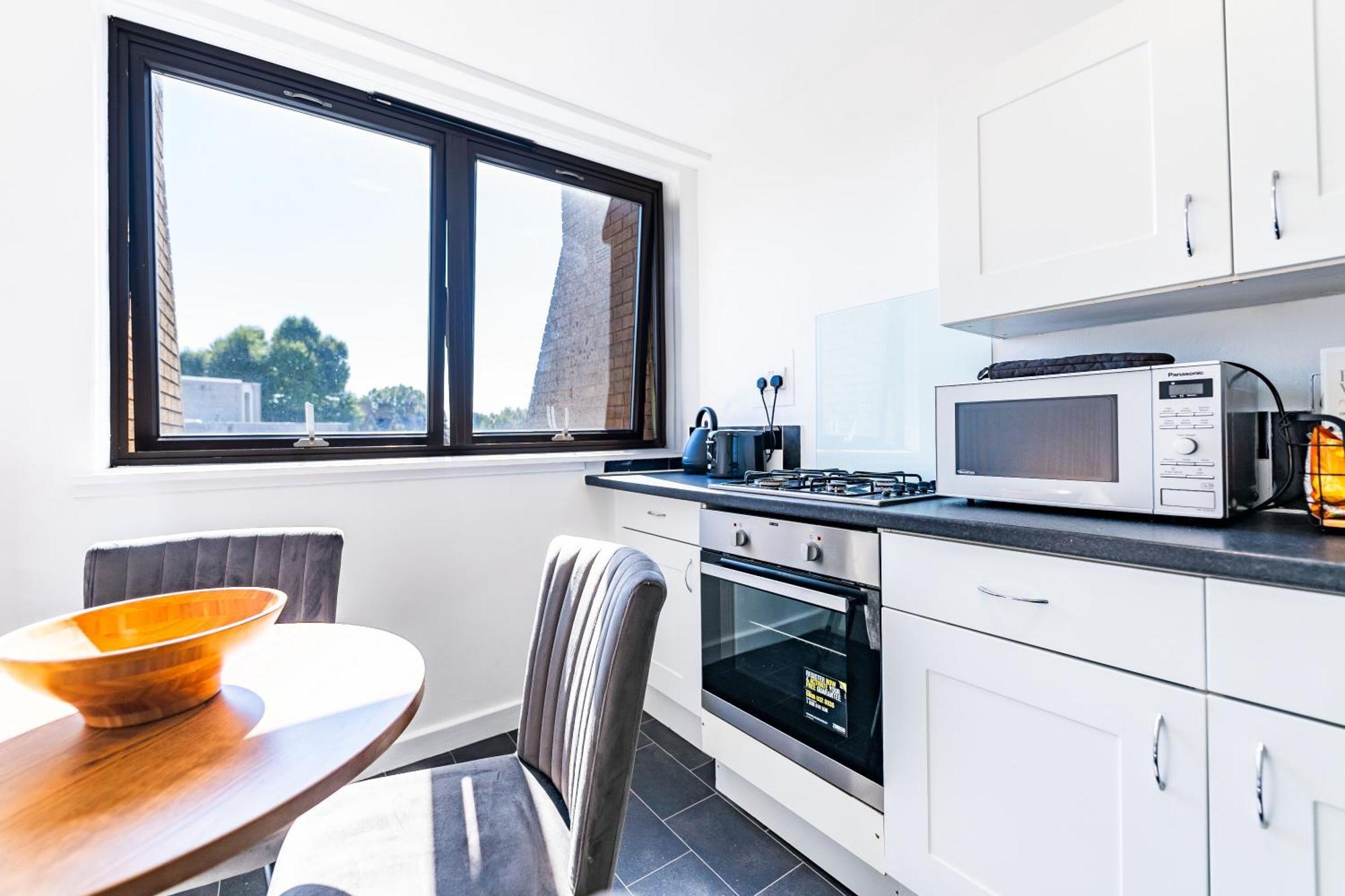Leilighet Luxury 3 Bedroom Flat With Balcony In Westbourne Park London