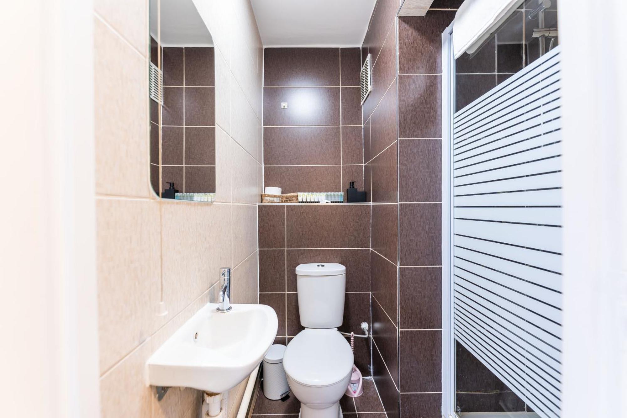 Leilighet Luxury 3 Bedroom Flat With Balcony In Westbourne Park