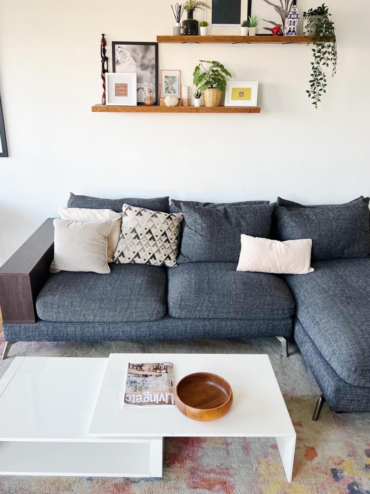 Apartment Stunning Riverside View Apartment, Near Canary Wharf & O2 *