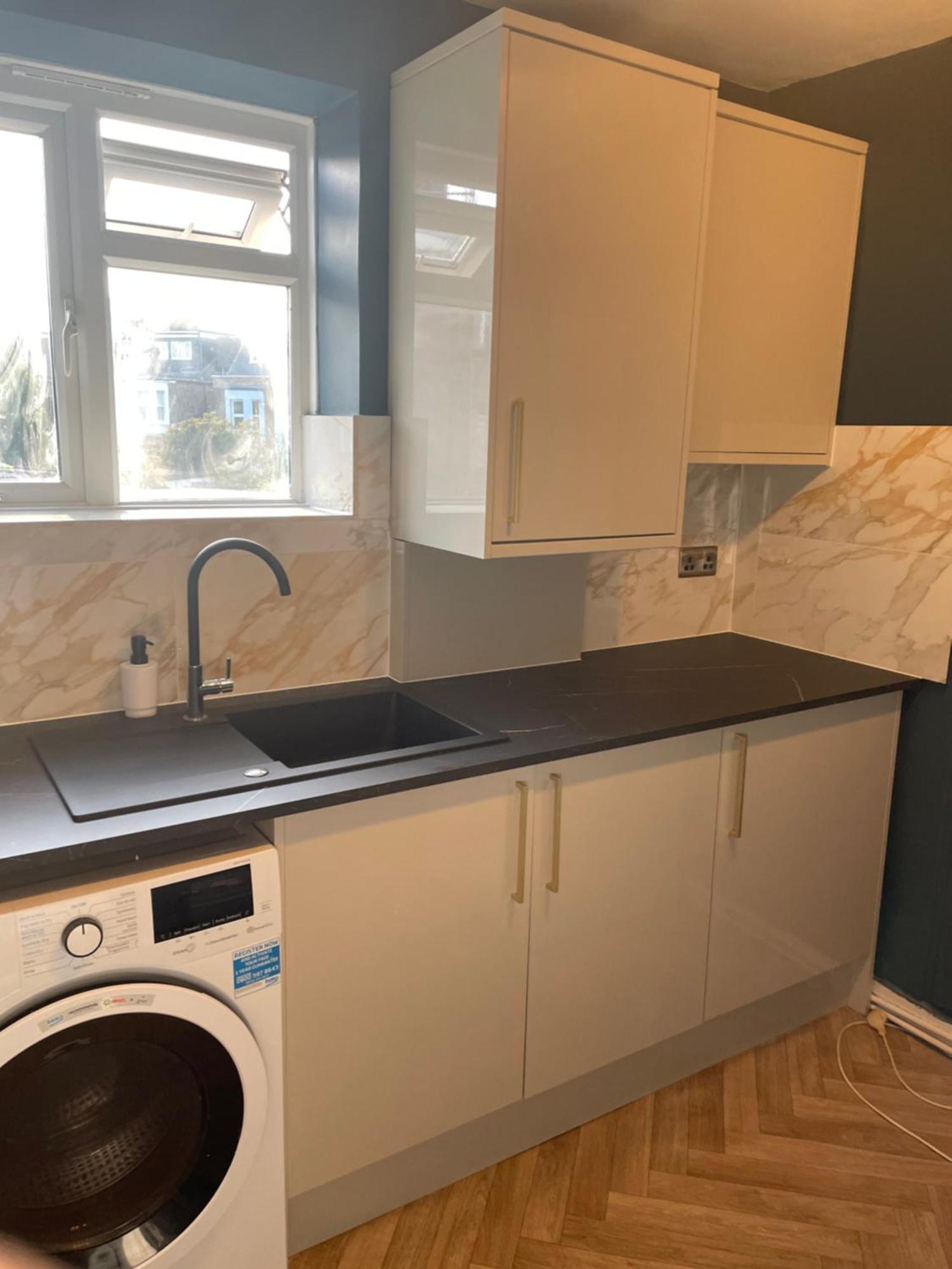 Elegant 2 Bedroom Flat In Chiswick Near Tube Stations London