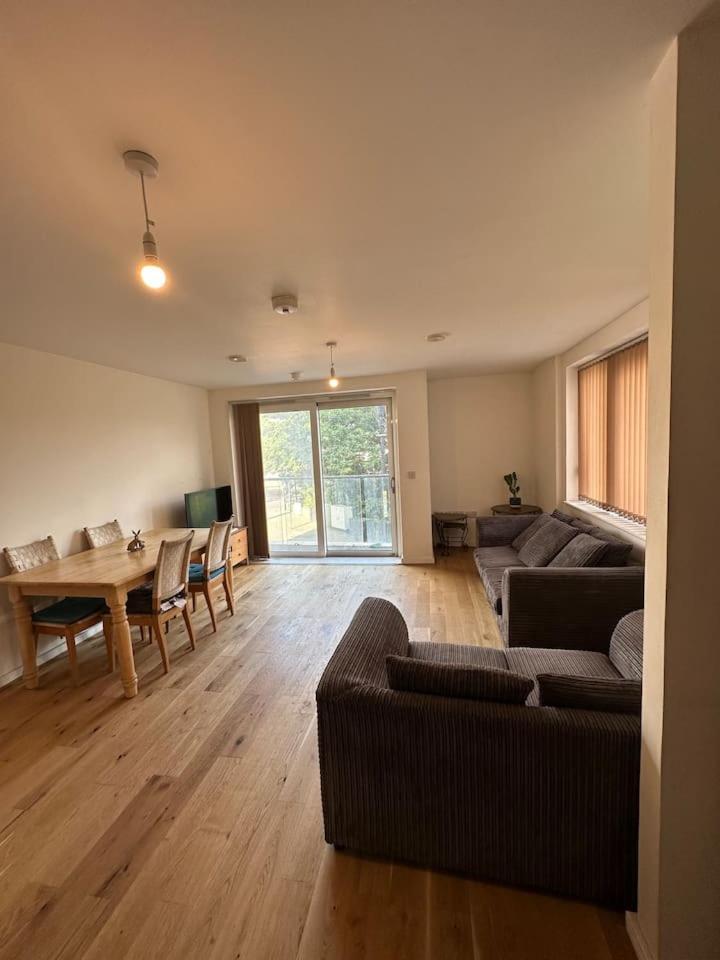 Apartment New Build 2 Bedroom With 2 Bath In