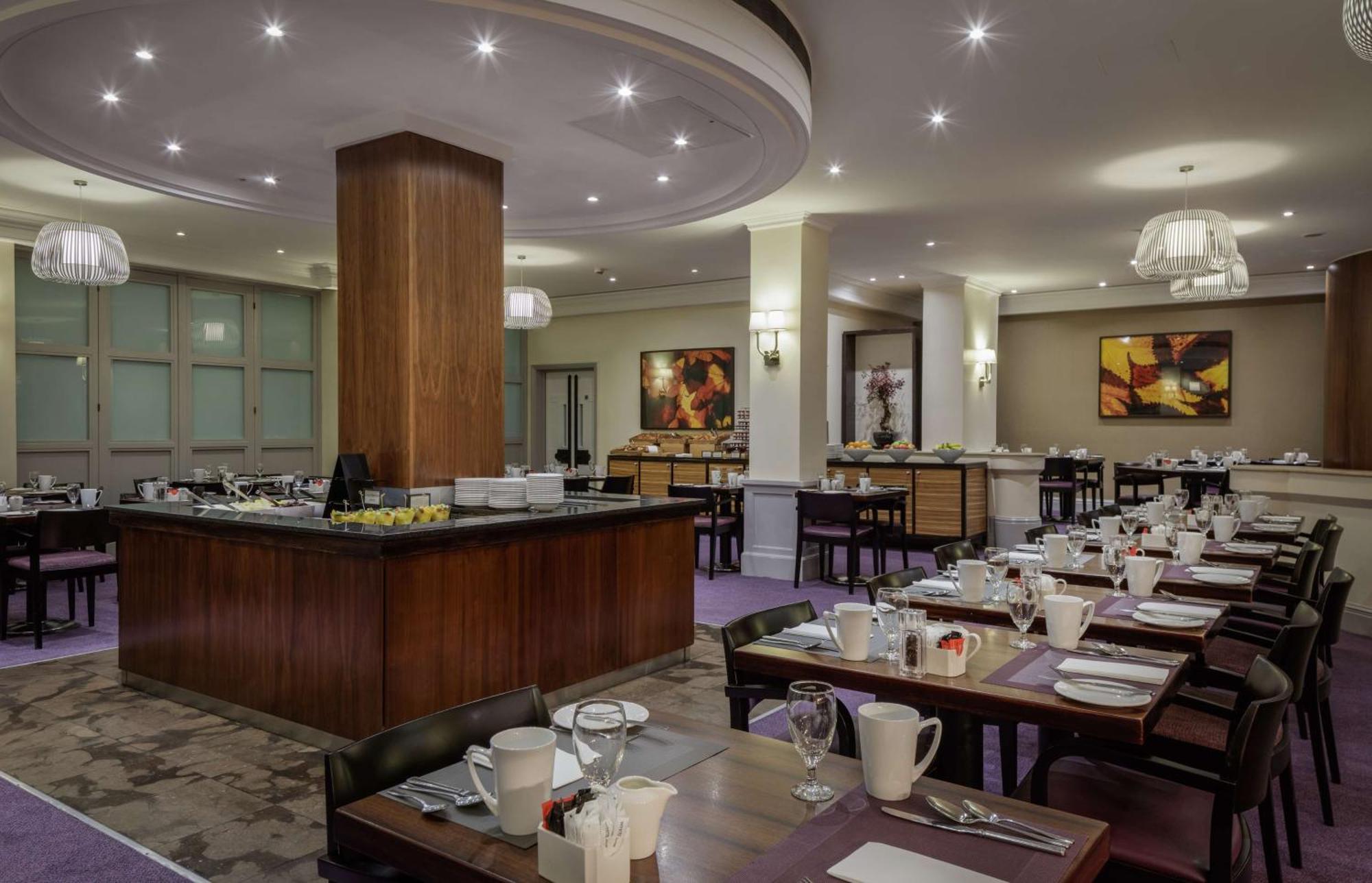 Hilton Euston 4* Londres