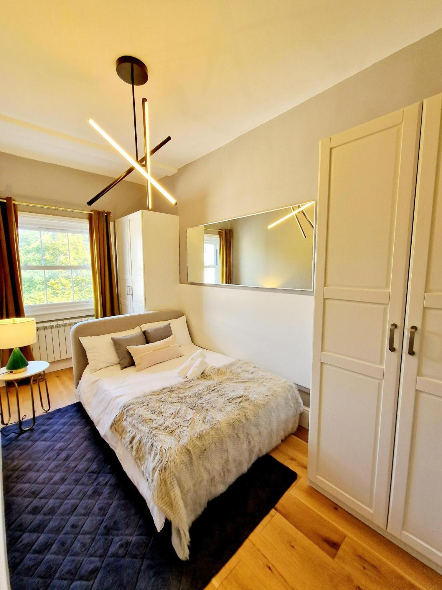 Leilighet Gorgeous Hyde Park With Elevator Access By Tube Metro Stations London