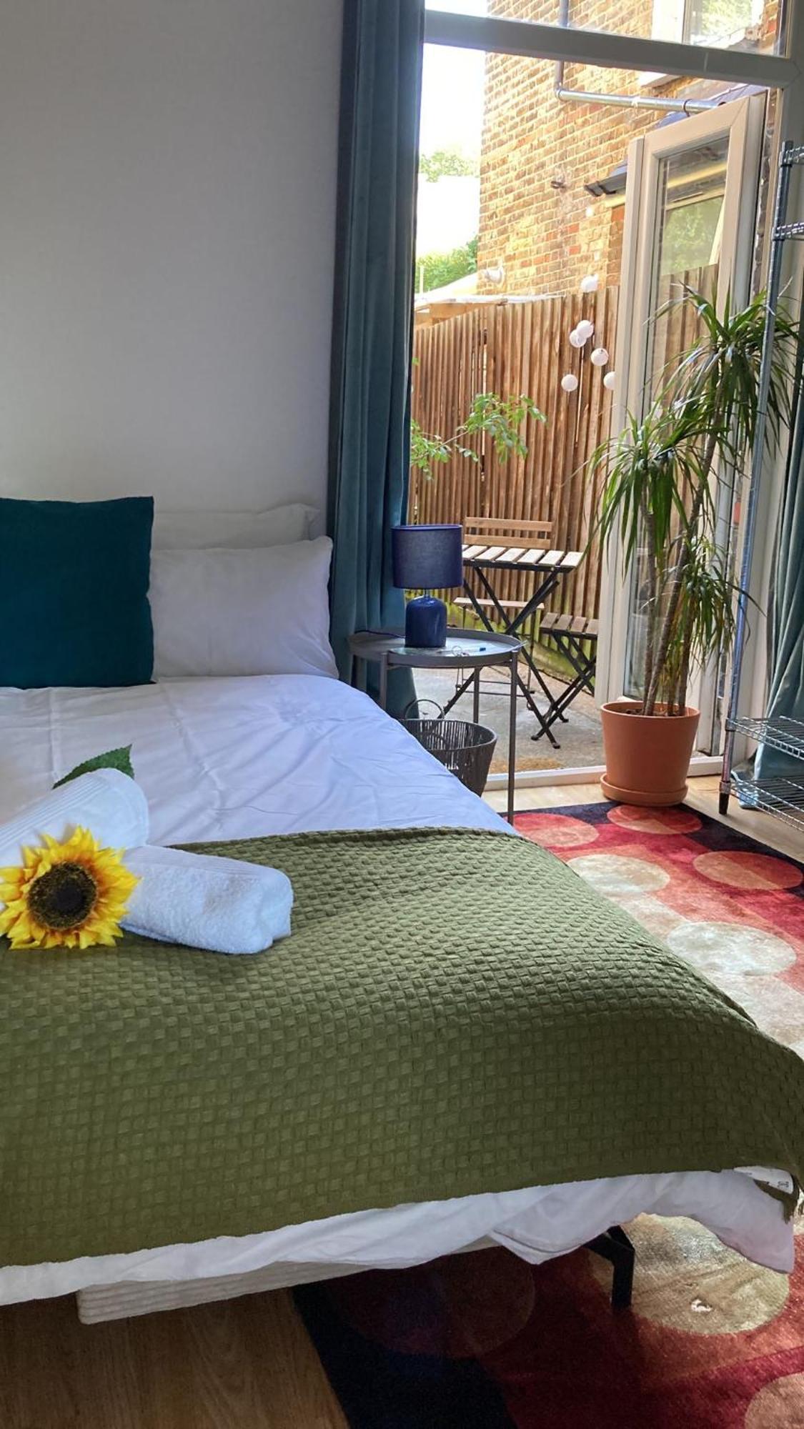 Urban Retreat Homestay London