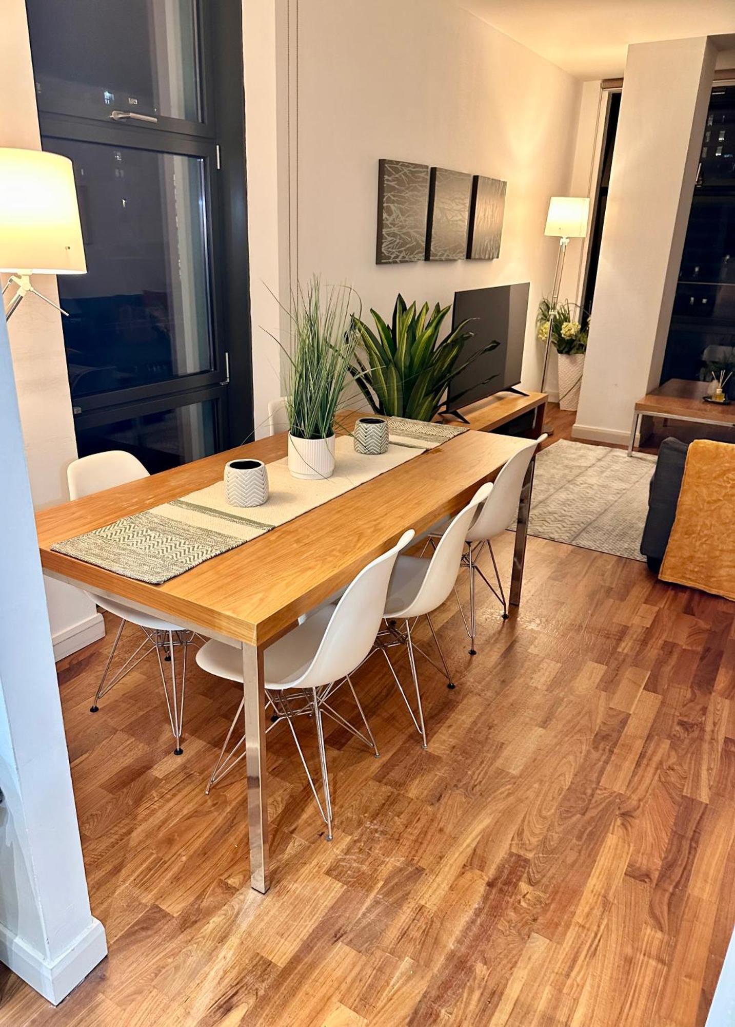 Apartment New Two Bedroom With Balcony