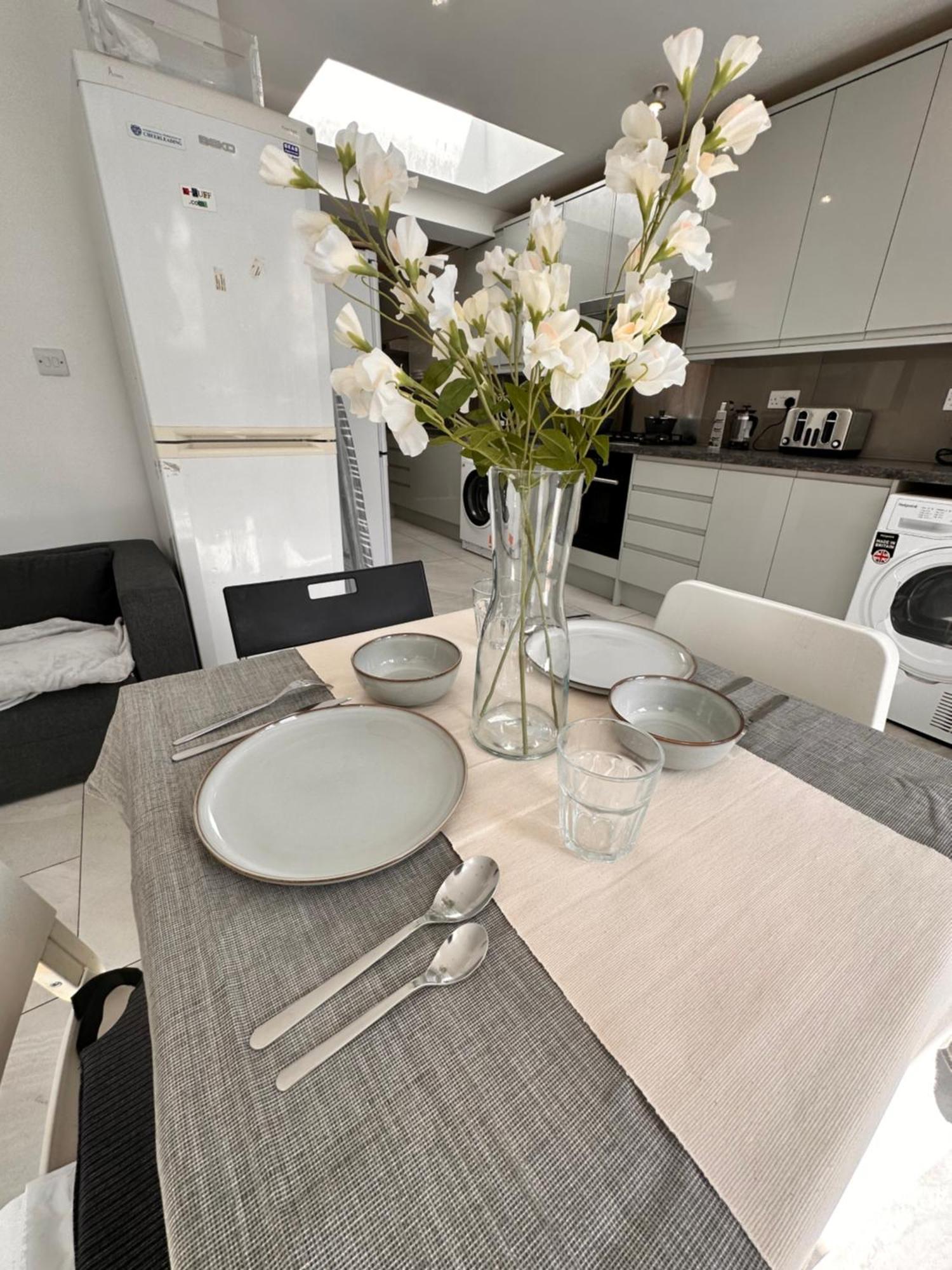 Double And Single In Bromley By Bow