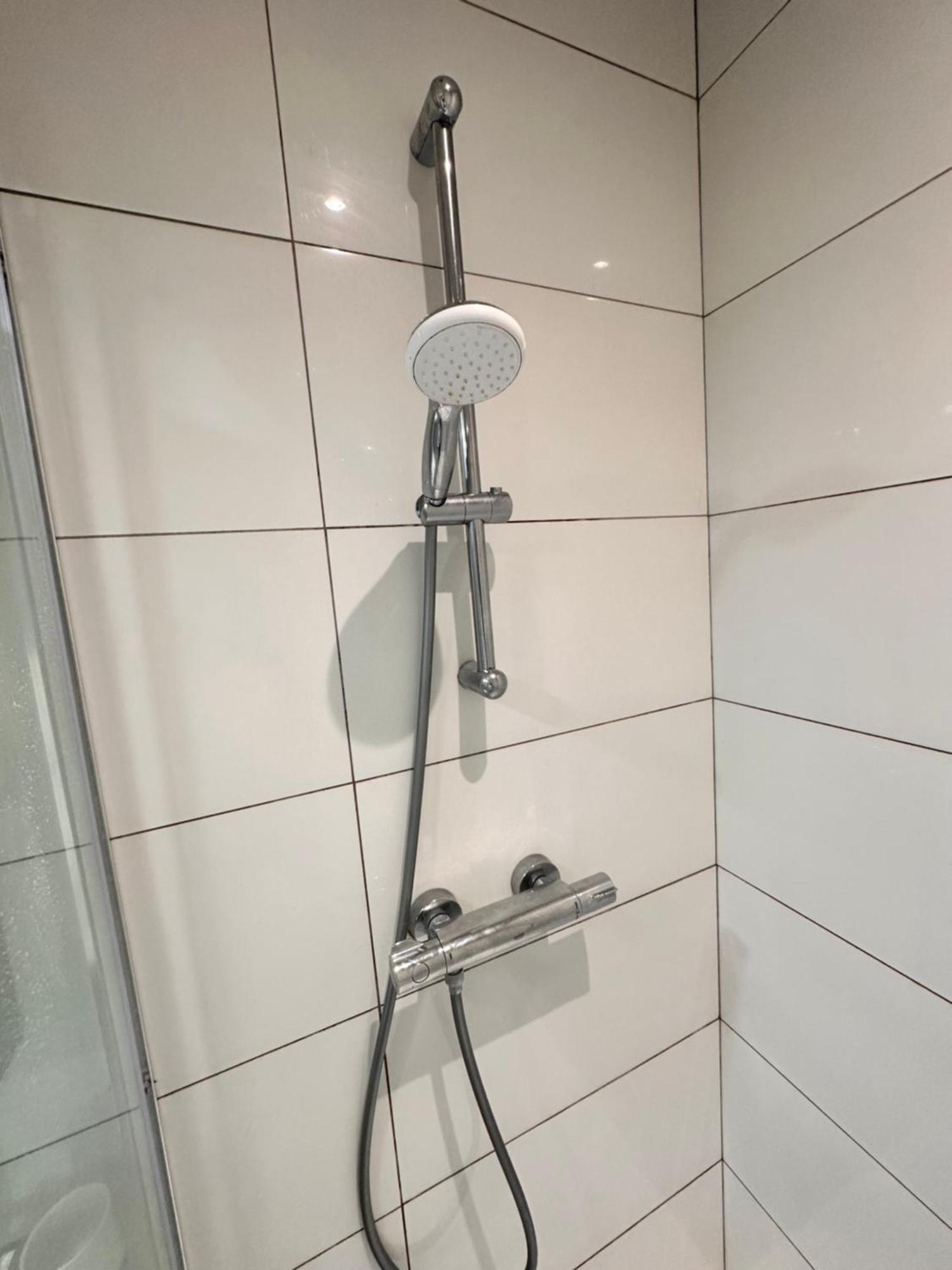 Pensión Double And Single In Bromley By Bow Londres