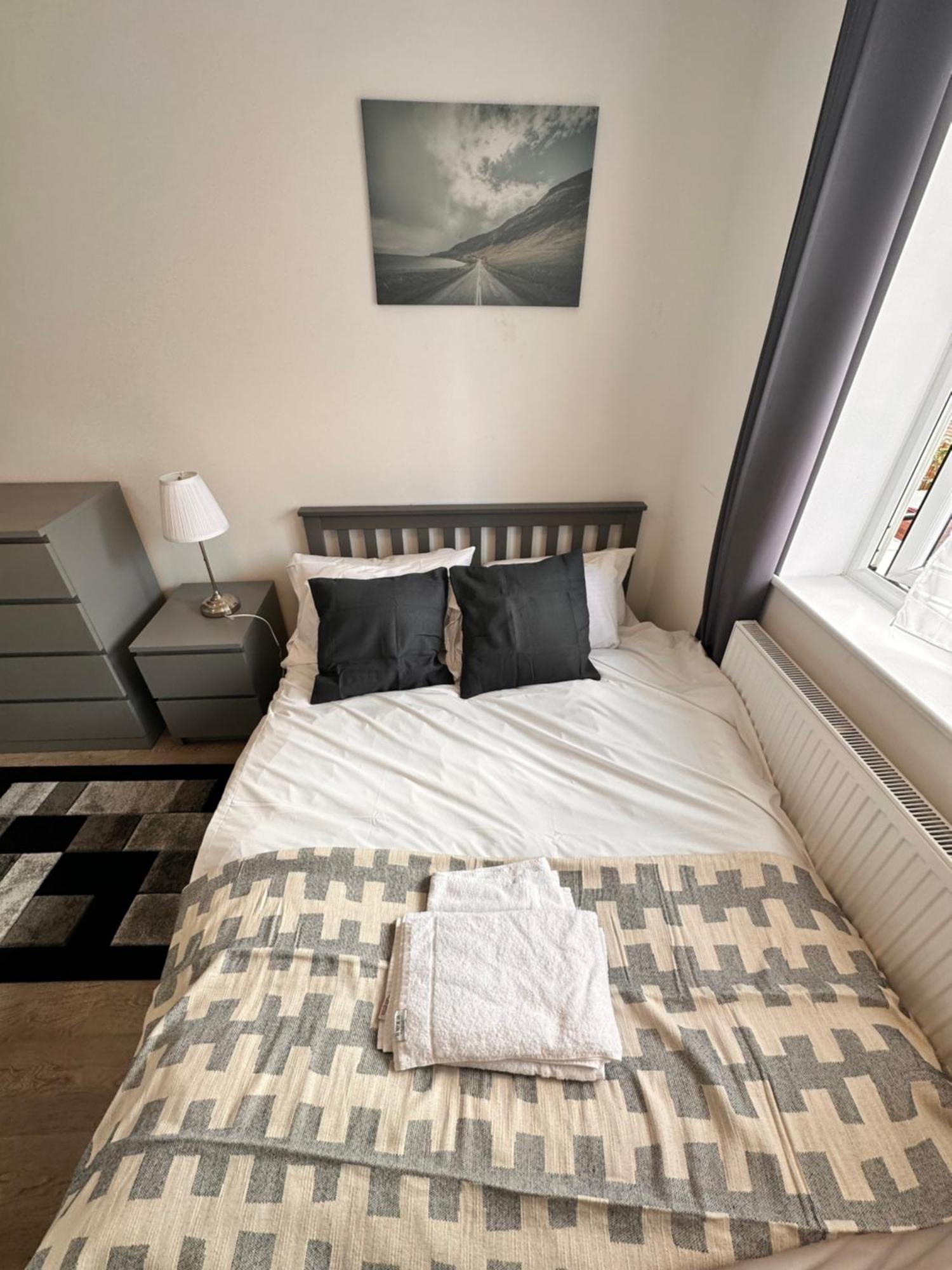 Pensión Double And Single In Bromley By Bow Londres