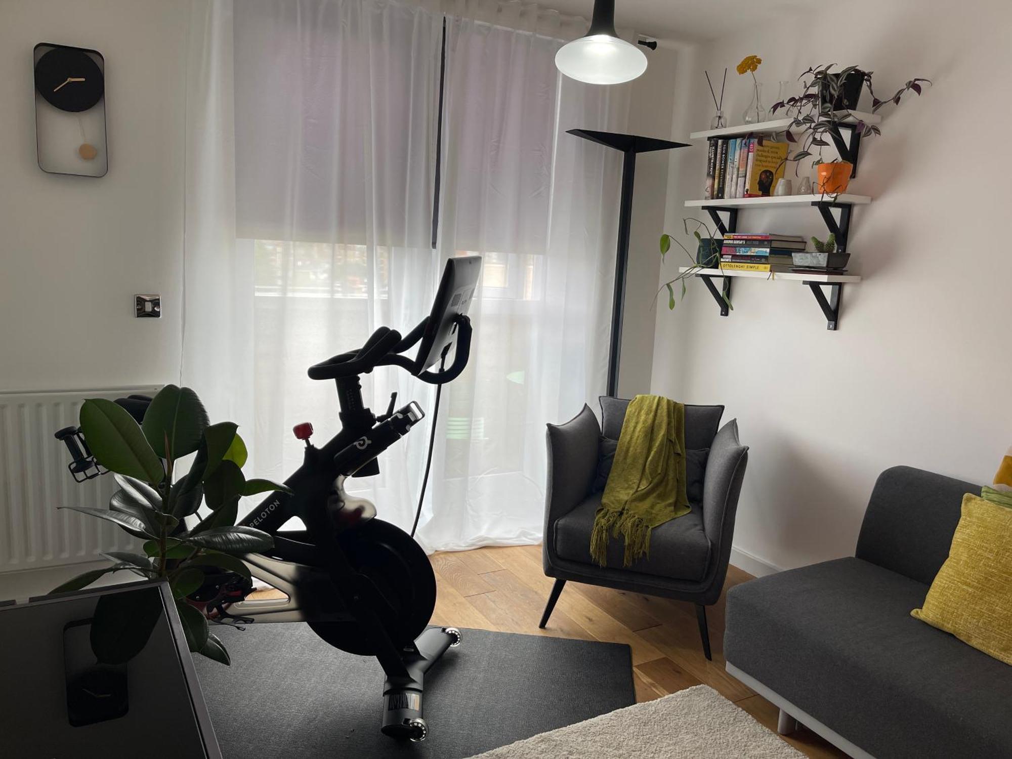 Peloton Organic Health In Angel, Old Street, Islington Apartment London