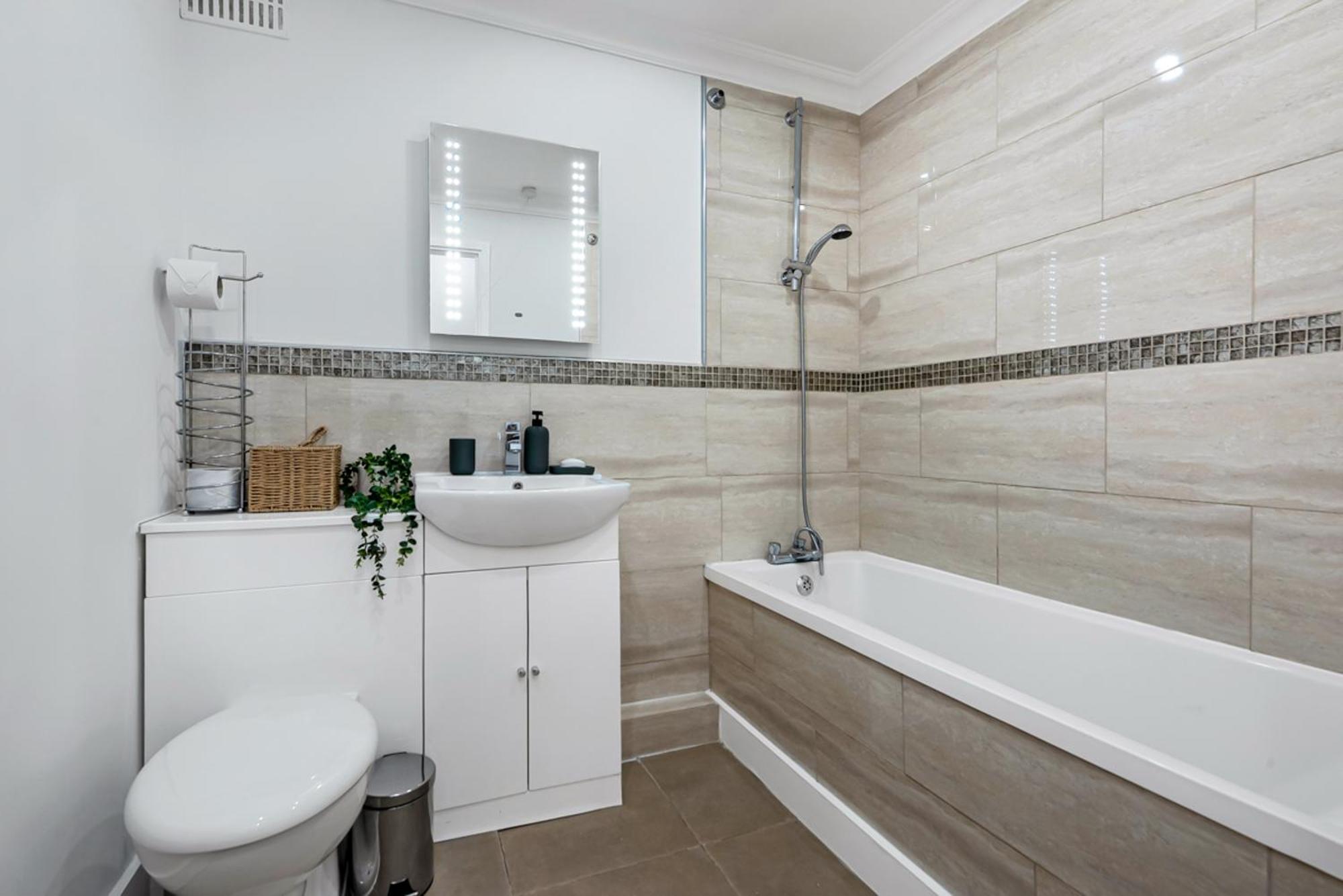 Stunning Flat On King's Road, Chelsea With Balcony Londres