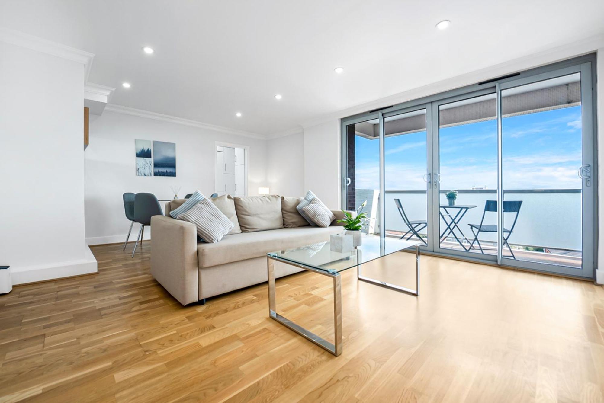 Stunning Flat On King's Road, Chelsea With Balcony * Londres