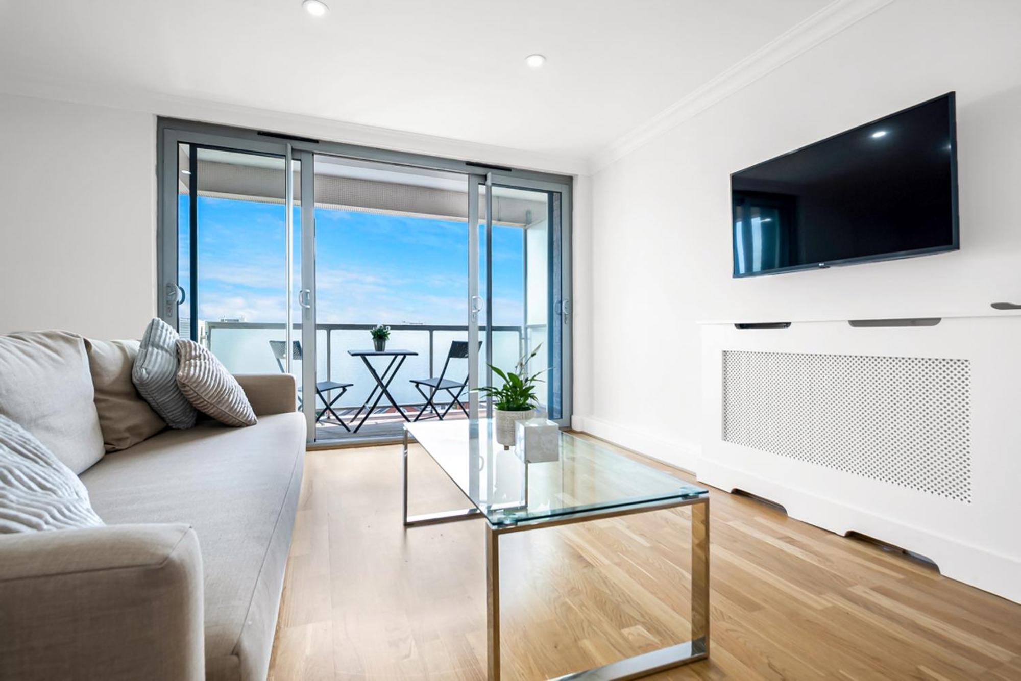 Stunning Flat On King's Road, Chelsea With Balcony * Londres