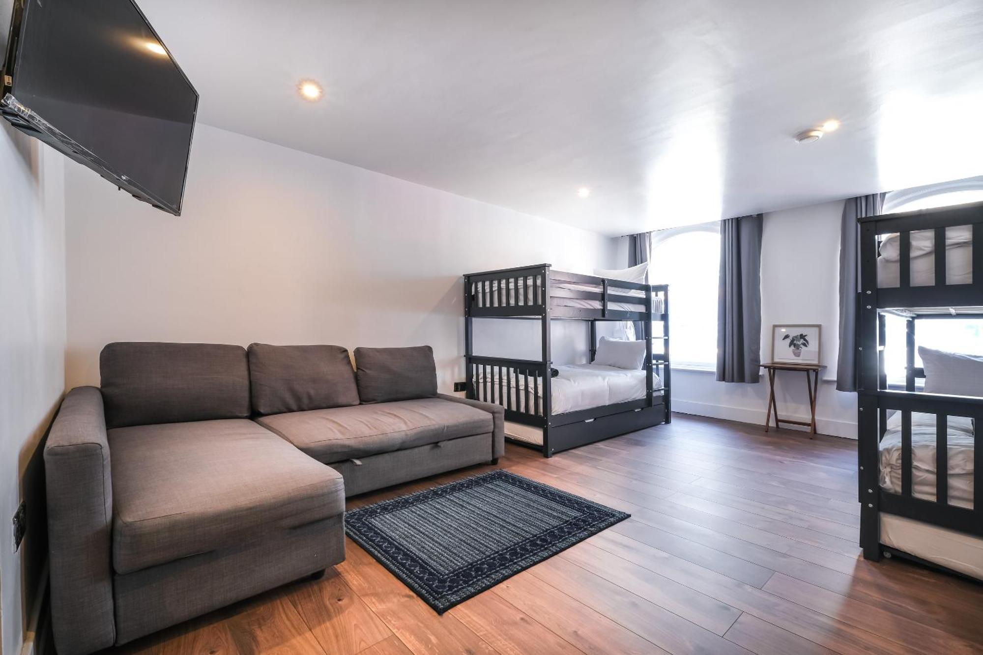Piccadilly Wonderland Sleep 8 Vra Apartment London