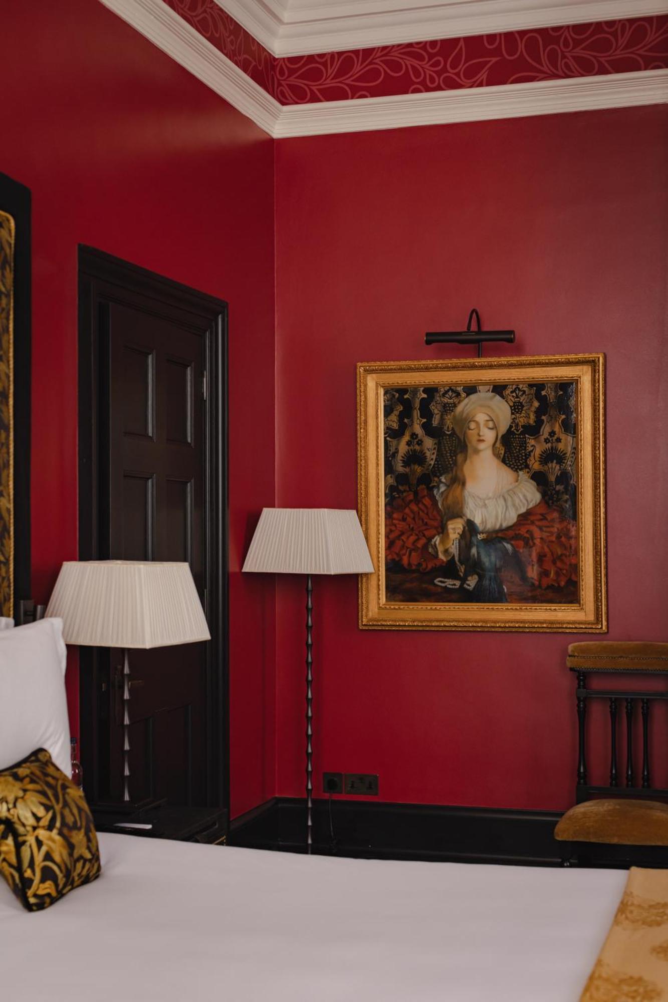Hotel L'oscar 5*