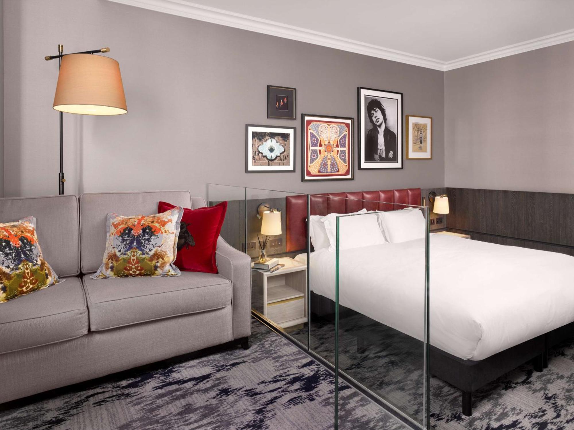Hotel The Trafalgar St. James, Curio Collection By Hilton