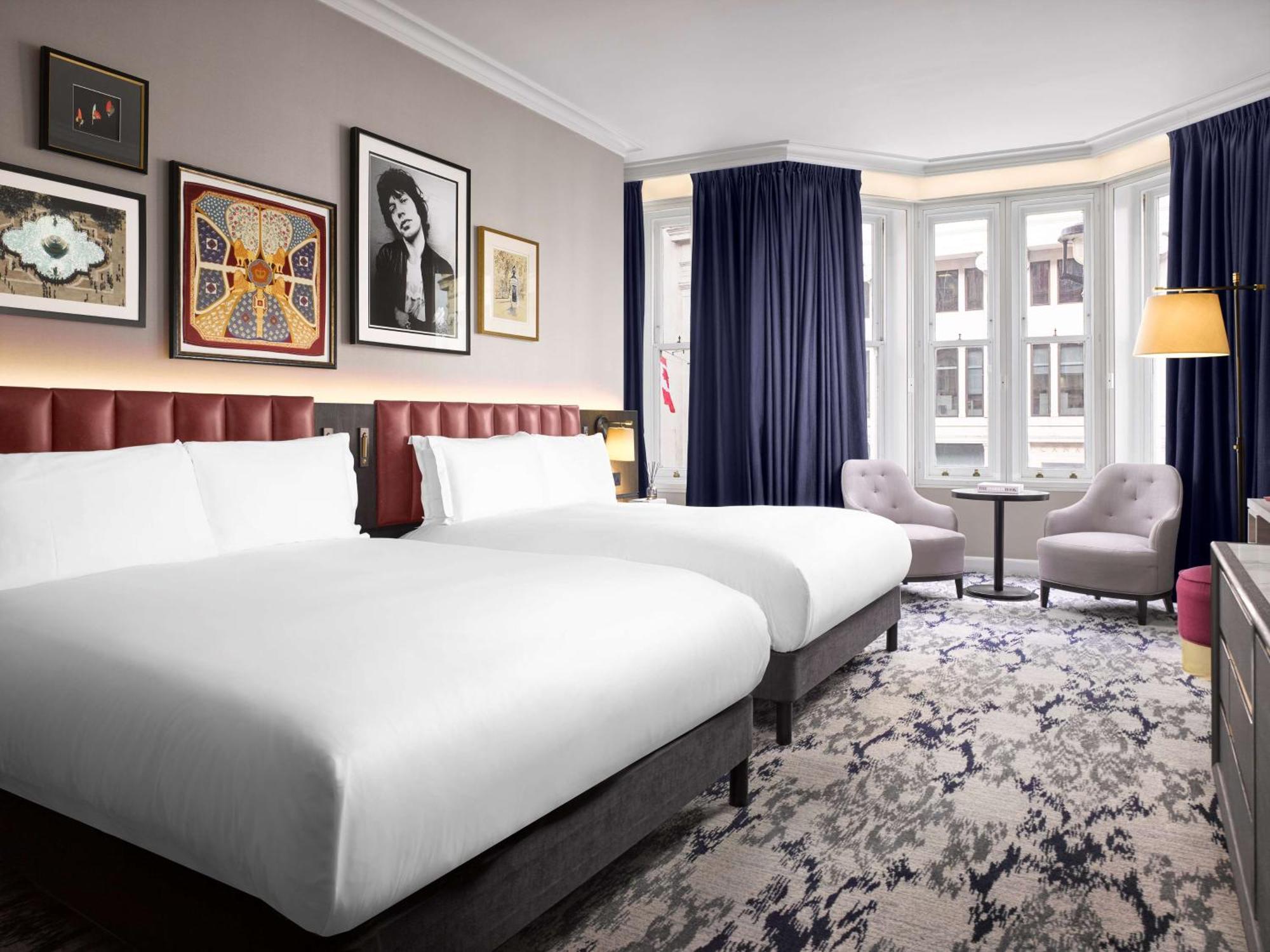 Hotel The Trafalgar St. James, Curio Collection By Hilton London