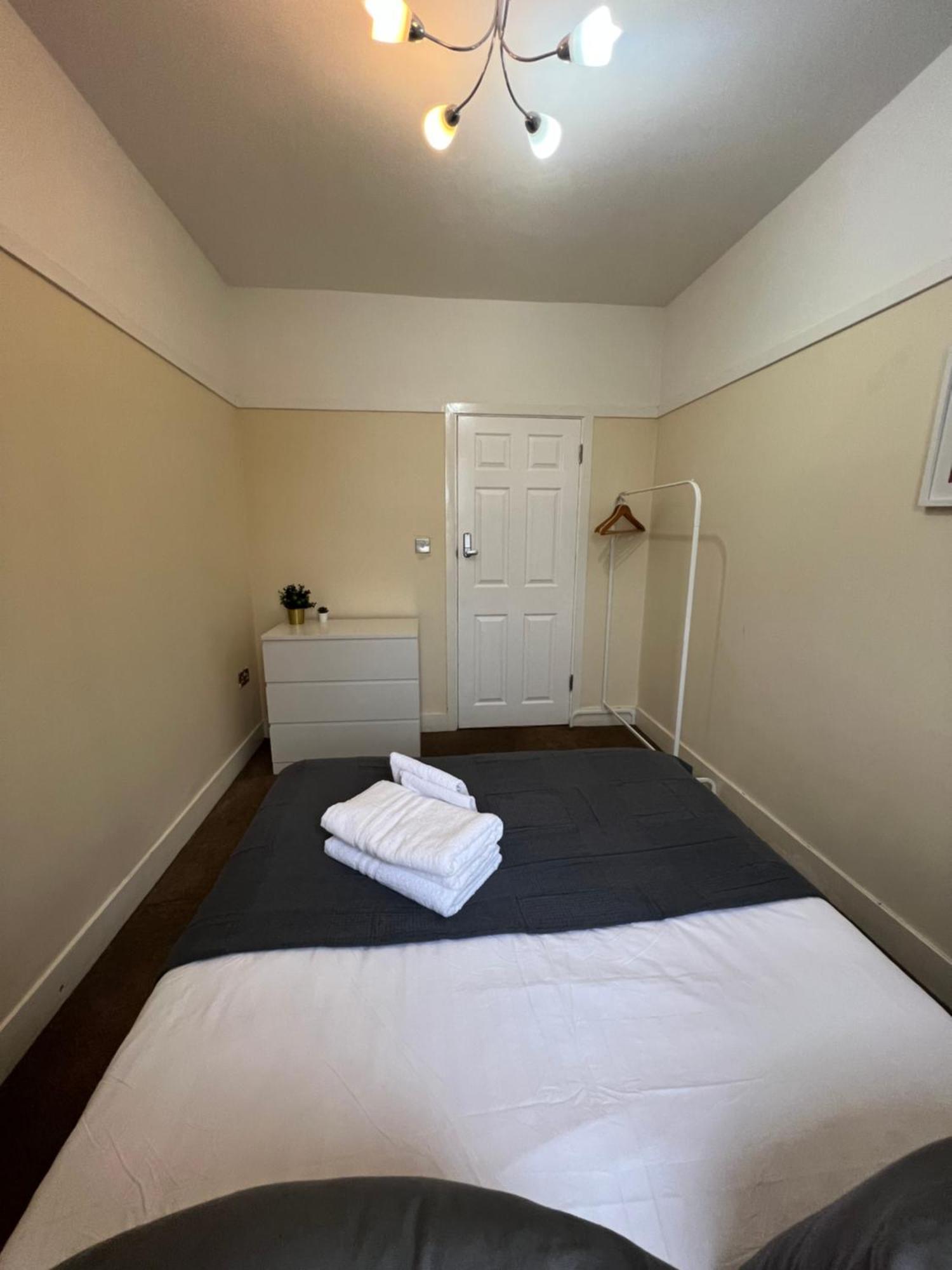 Stunning Wembley Stadium Flat Homestay *