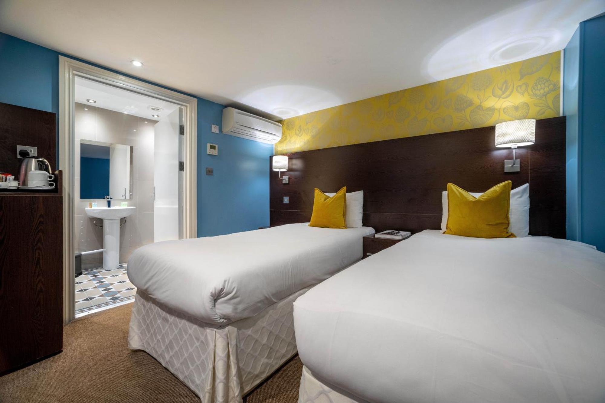 Hotel Shepherds Bush 4*
