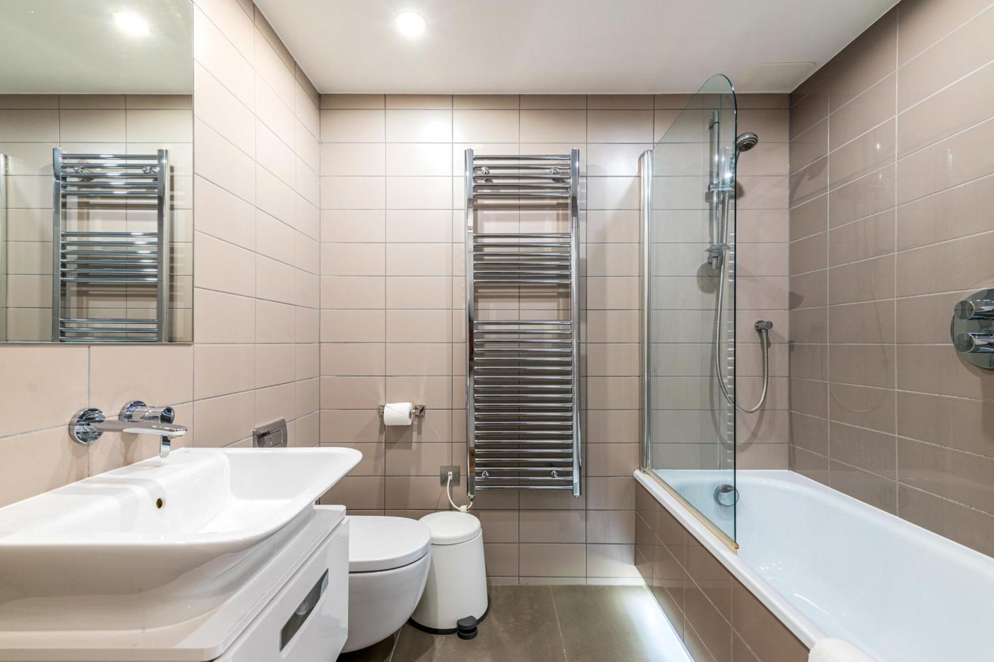 Trendy Kings Cross Flat *