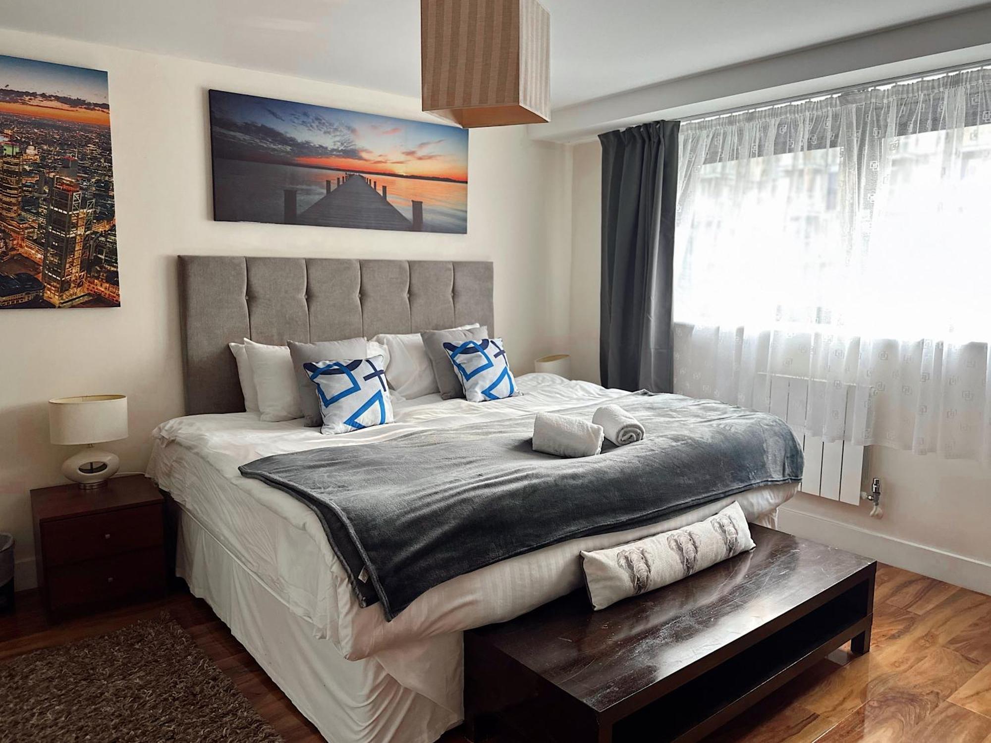 Canary Wharf - Luxury *