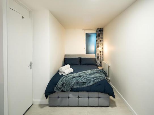 New Modern Hybrid 4 Bedroom 7 Bed 9 Guest Capacity Apartamento Londres