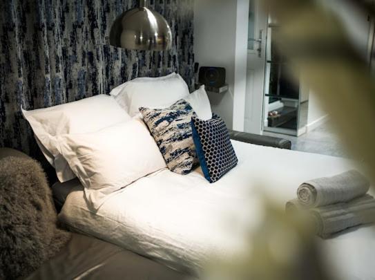New Modern Hybrid 4 Bedroom 7 Bed 9 Guest Capacity Apartamento Londres