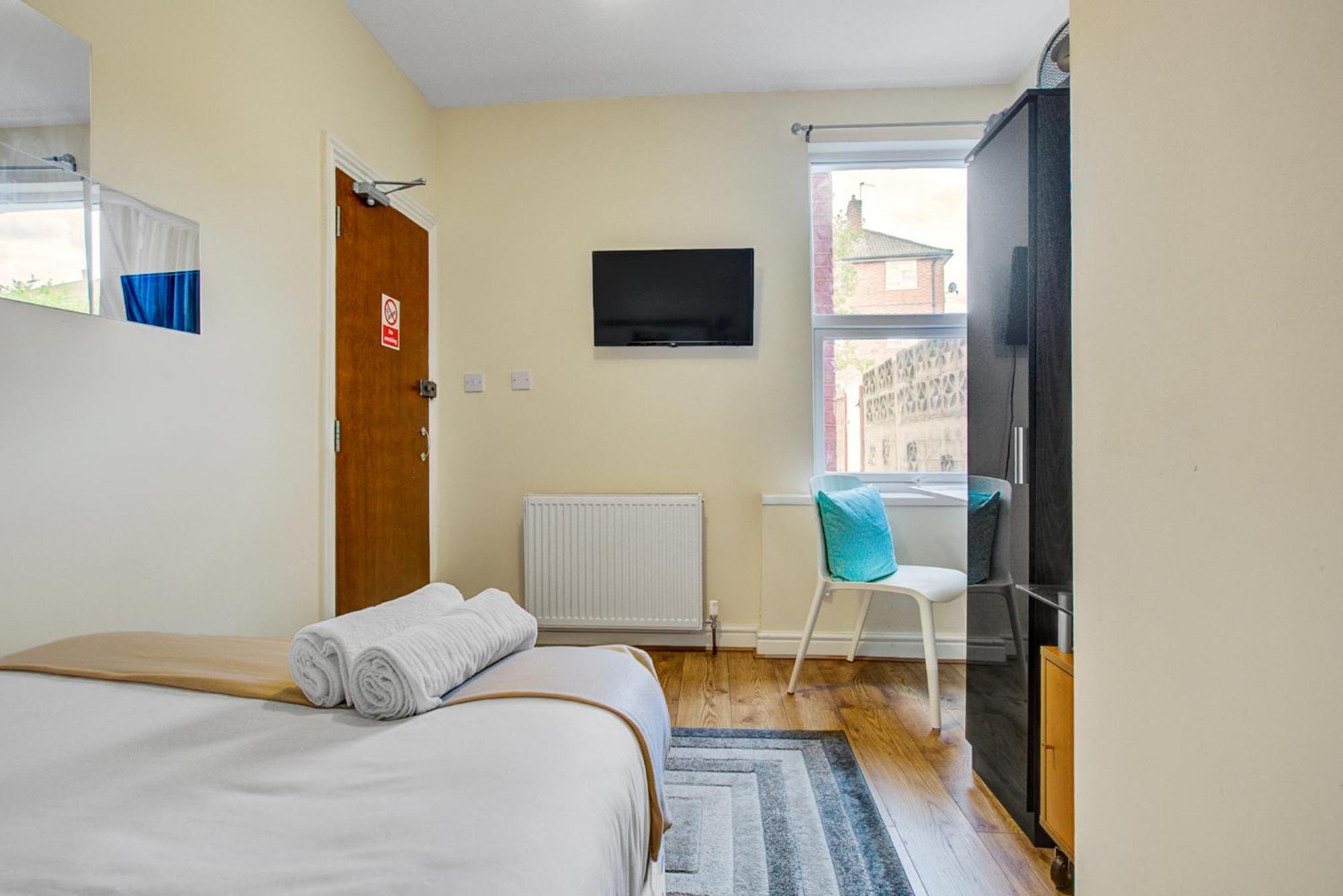 Hotel del amor Oat Homes