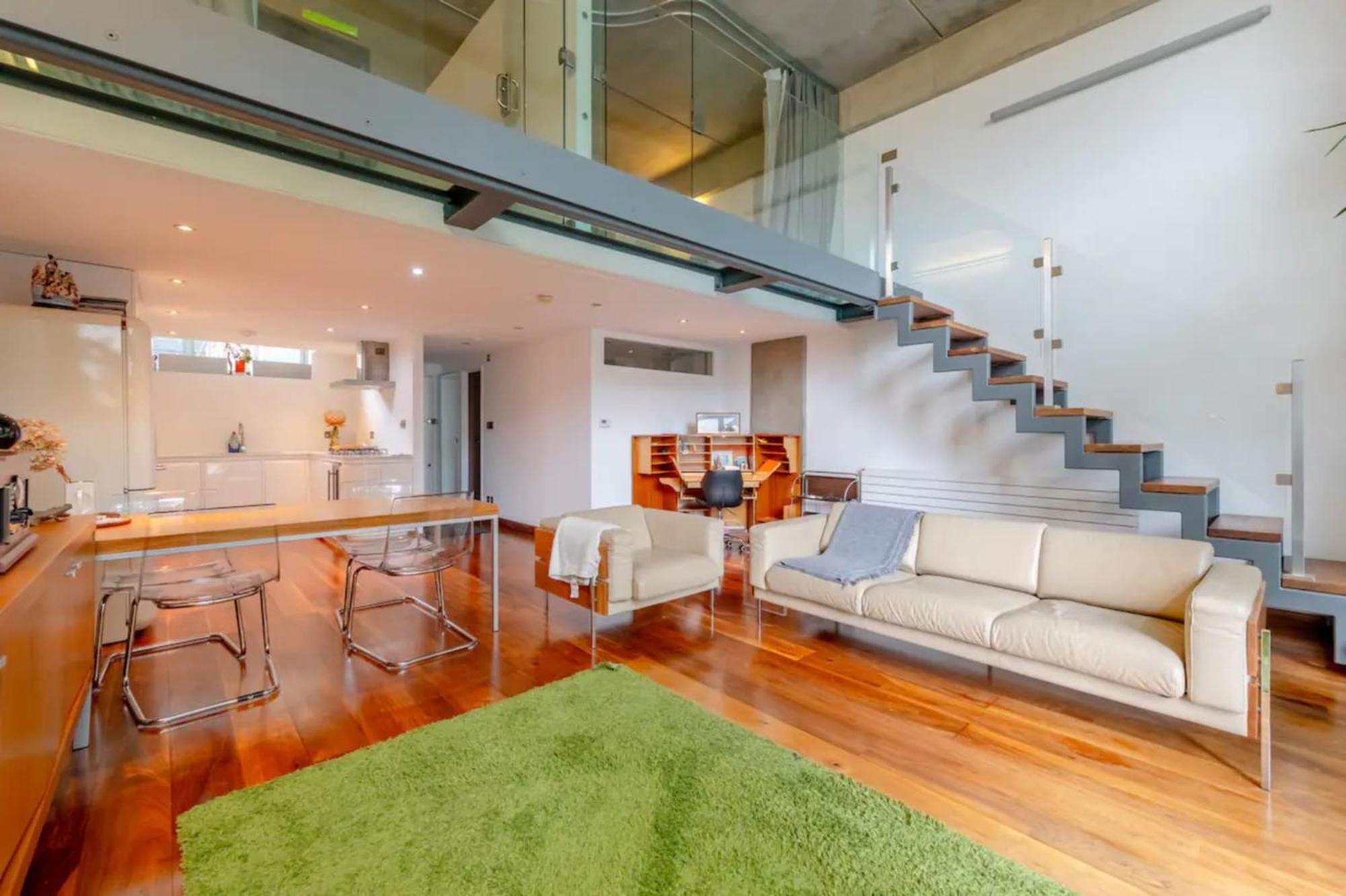 Apartment Incredible 2bd Loft By Regents Canal - Haggerston