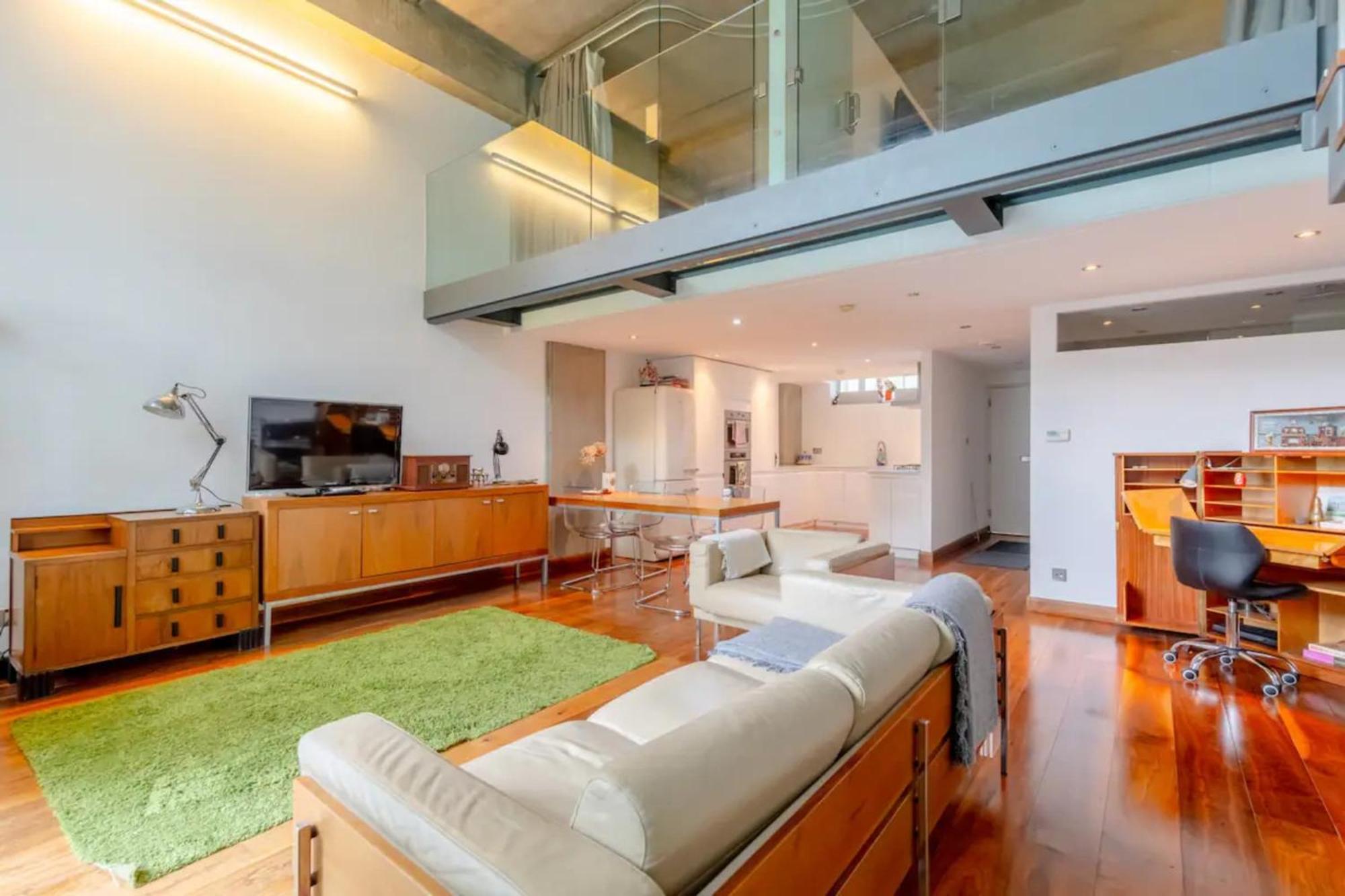 Apartment Incredible 2bd Loft By Regents Canal - Haggerston