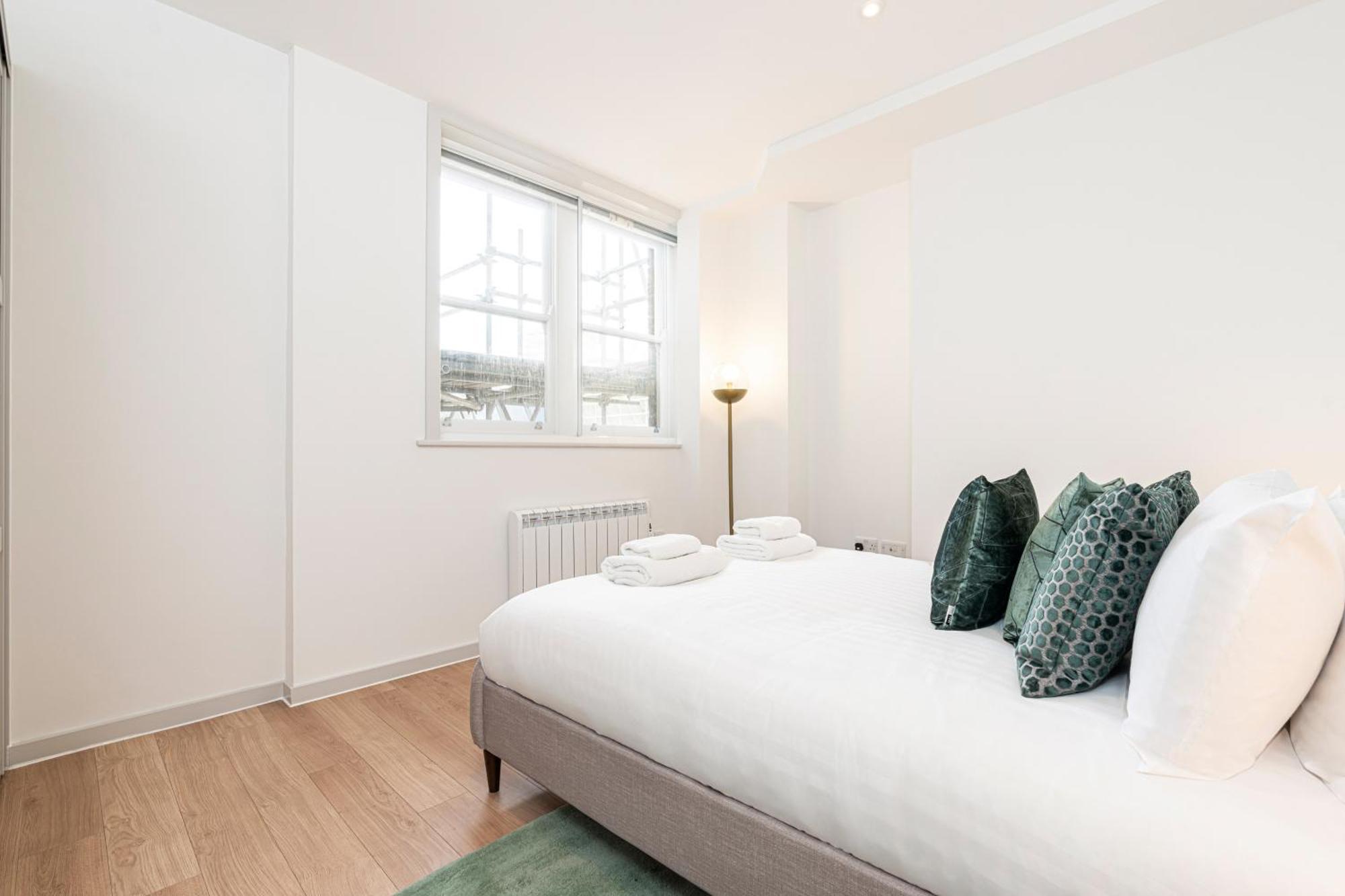 Stylish 1 Bed Flats In Soho, Next To Piccadilly Circus And Trafalgar Square London