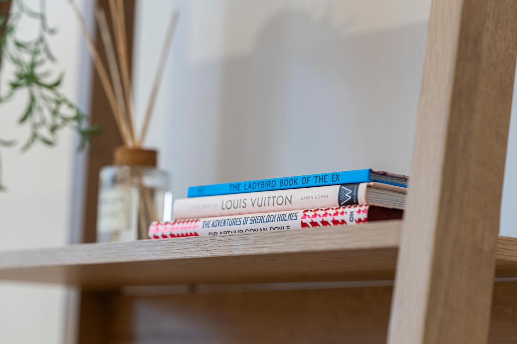Stylish 1 Bed Flats In Soho, Next To Piccadilly Circus And Trafalgar Square Leilighet *