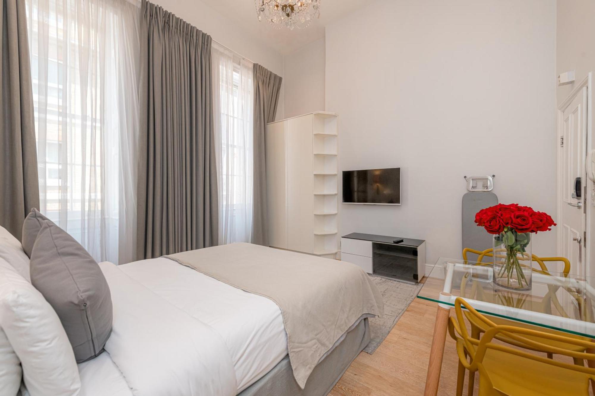 Aparthotel 17 Hertford Street