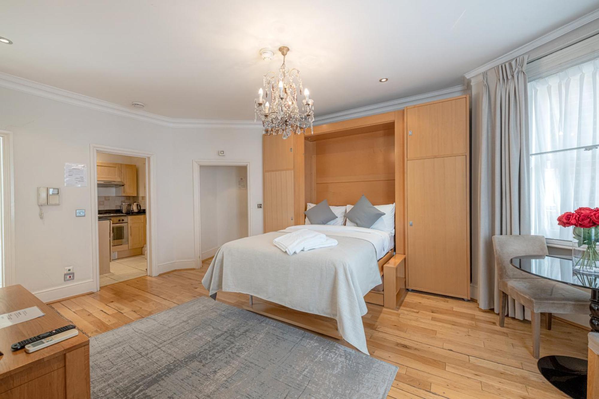 Aparthotel 17 Hertford Street
