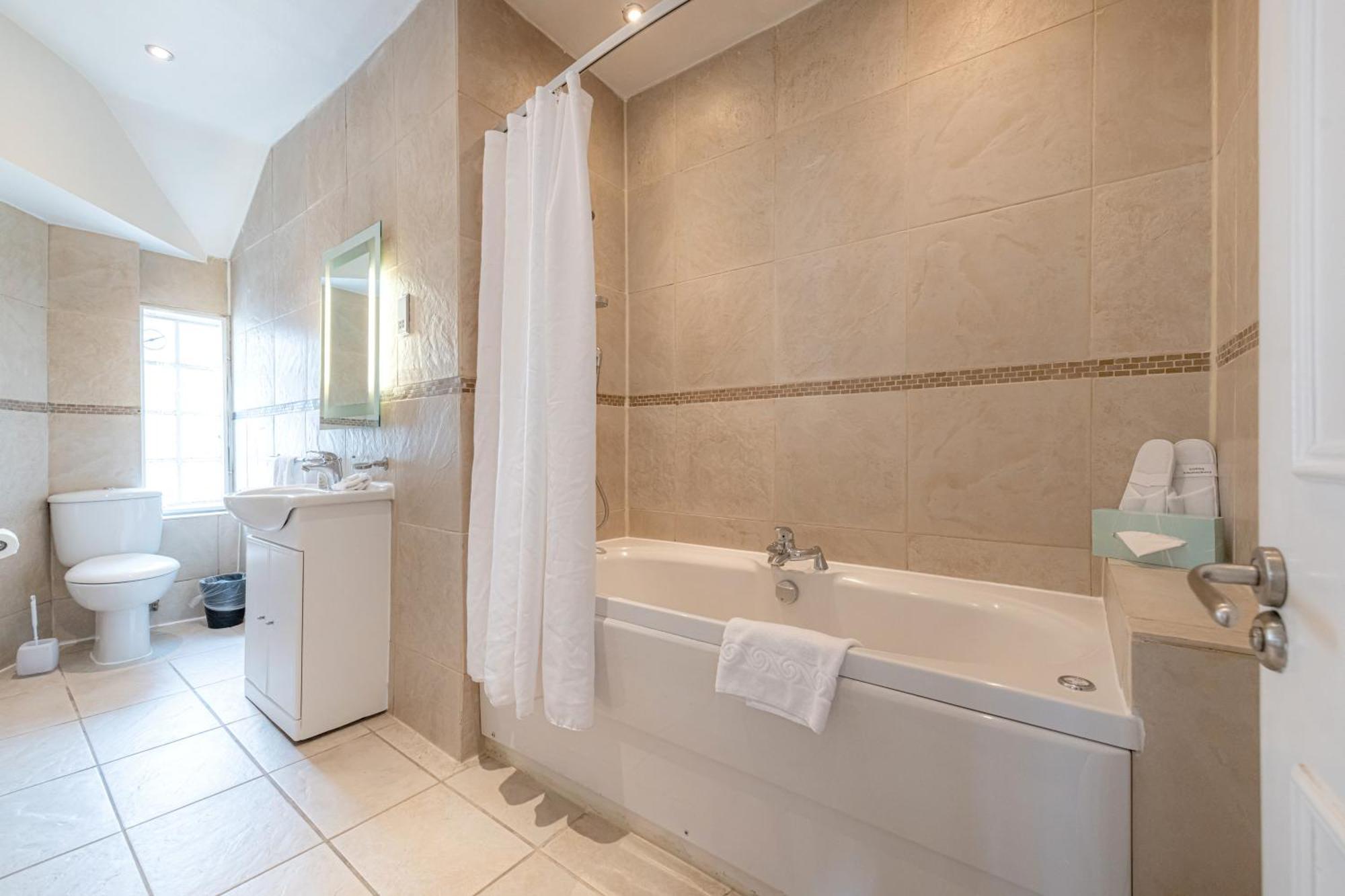 17 Hertford Street Aparthotel London