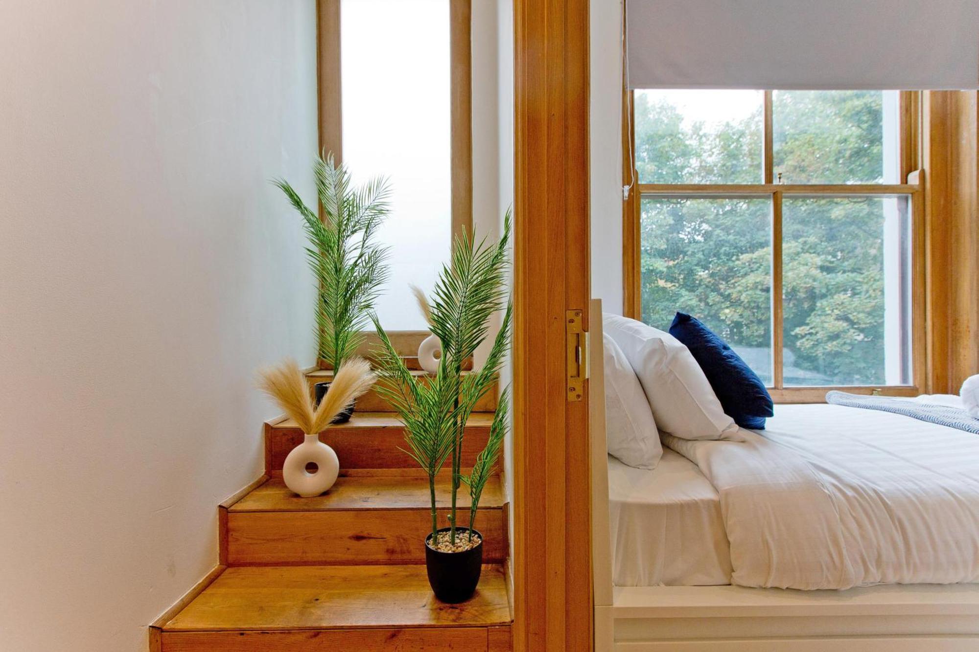 Imperial Earls Court Apartment