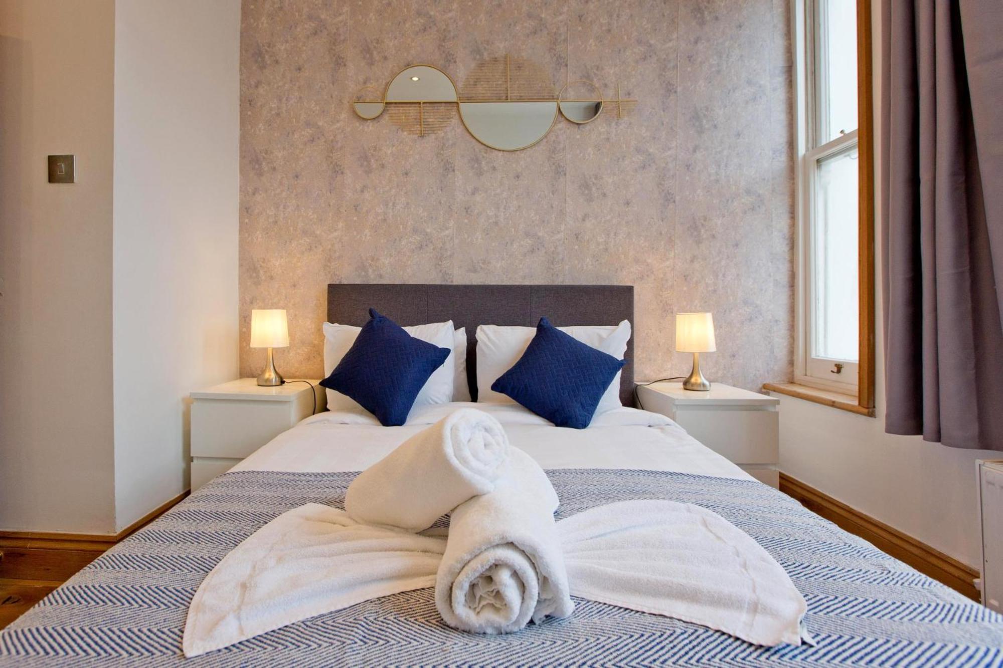 Imperial Earls Court Apartment